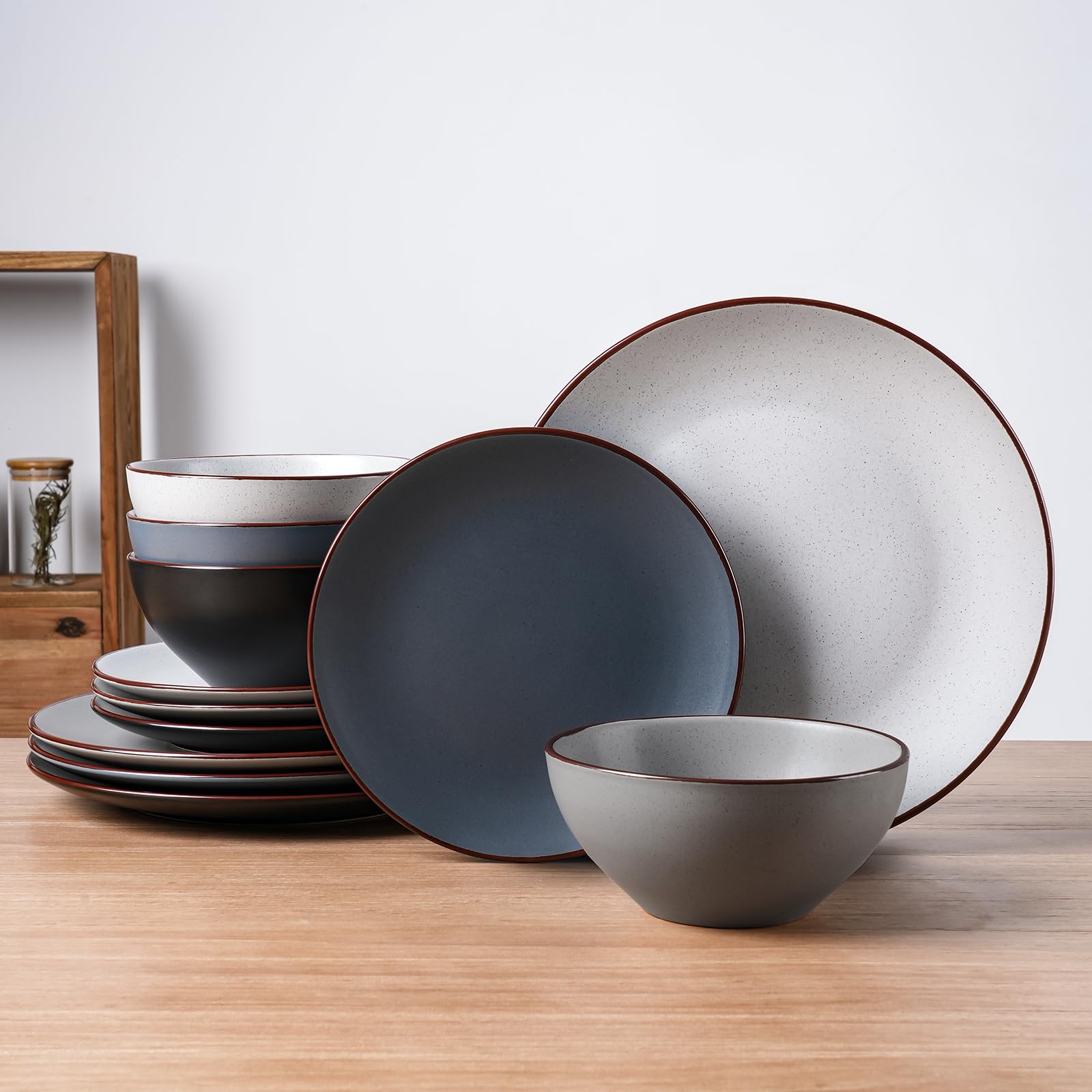 Famiware Venus 12-Piece Stoneware Dinnerware Set - Plates & Bowls for 4, Microwave & Dishwasher Safe, Colorful Stoneware Dishes - Perfect for Family Dinners, Parties & Everyday Use