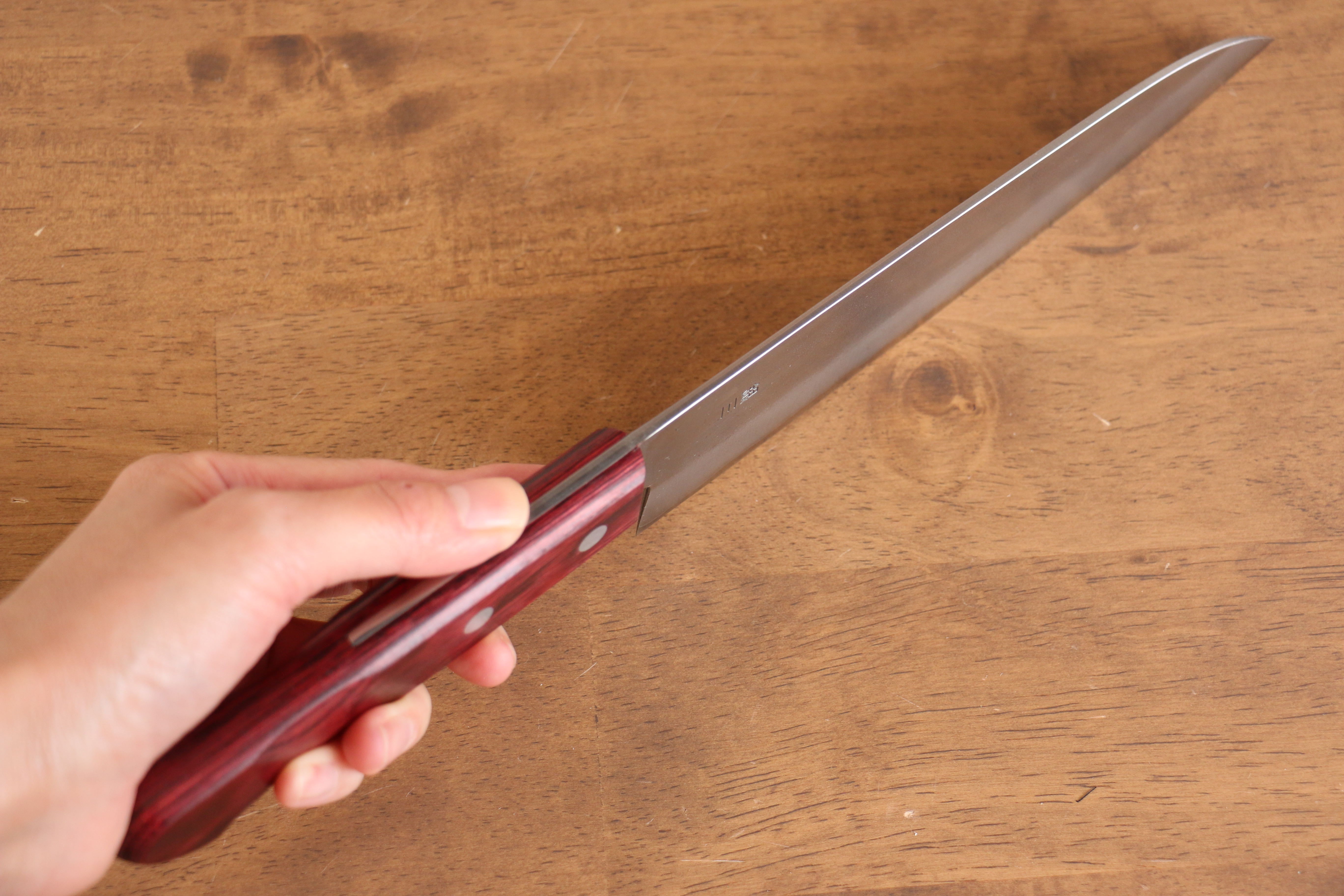 Nao Yamamoto 180mm Santoku Knife - Japanese Silver Steel No.3 Nashiji Blade with Red Pakka Wood Handle - Perfect for Slicing, Dicing & Chopping Vegetables, Meat & Fish in Professional & Home Kitchens