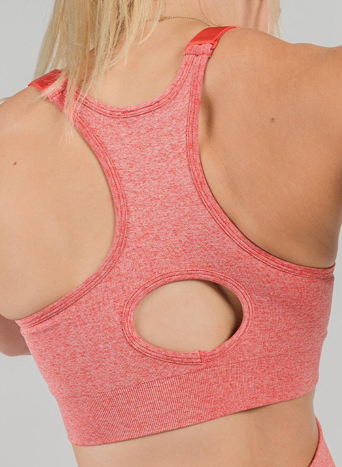 Seamless Sports Bra for Women - High Support, Comfortable & Breathable Workout Top - Perfect for Yoga, Running & Gym