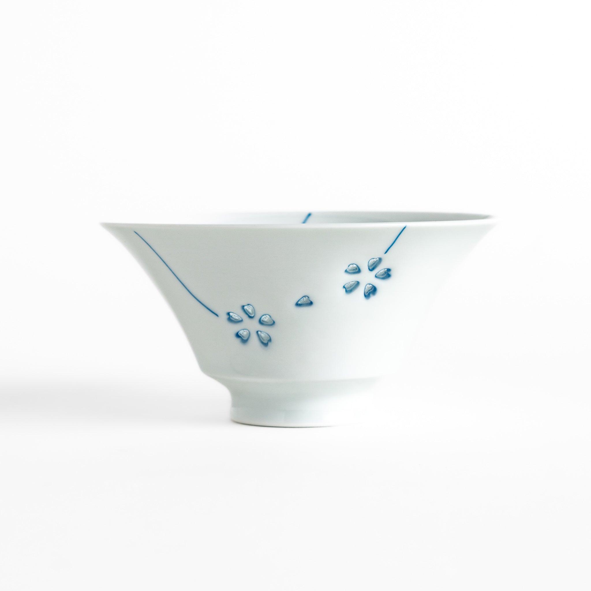 Premium Colorful Crystal Rice Bowl with Petal Design - Elegant Dining for Home, Restaurants & Gifts - Perfect for Asian Cuisine, Sushi & Special Occasions