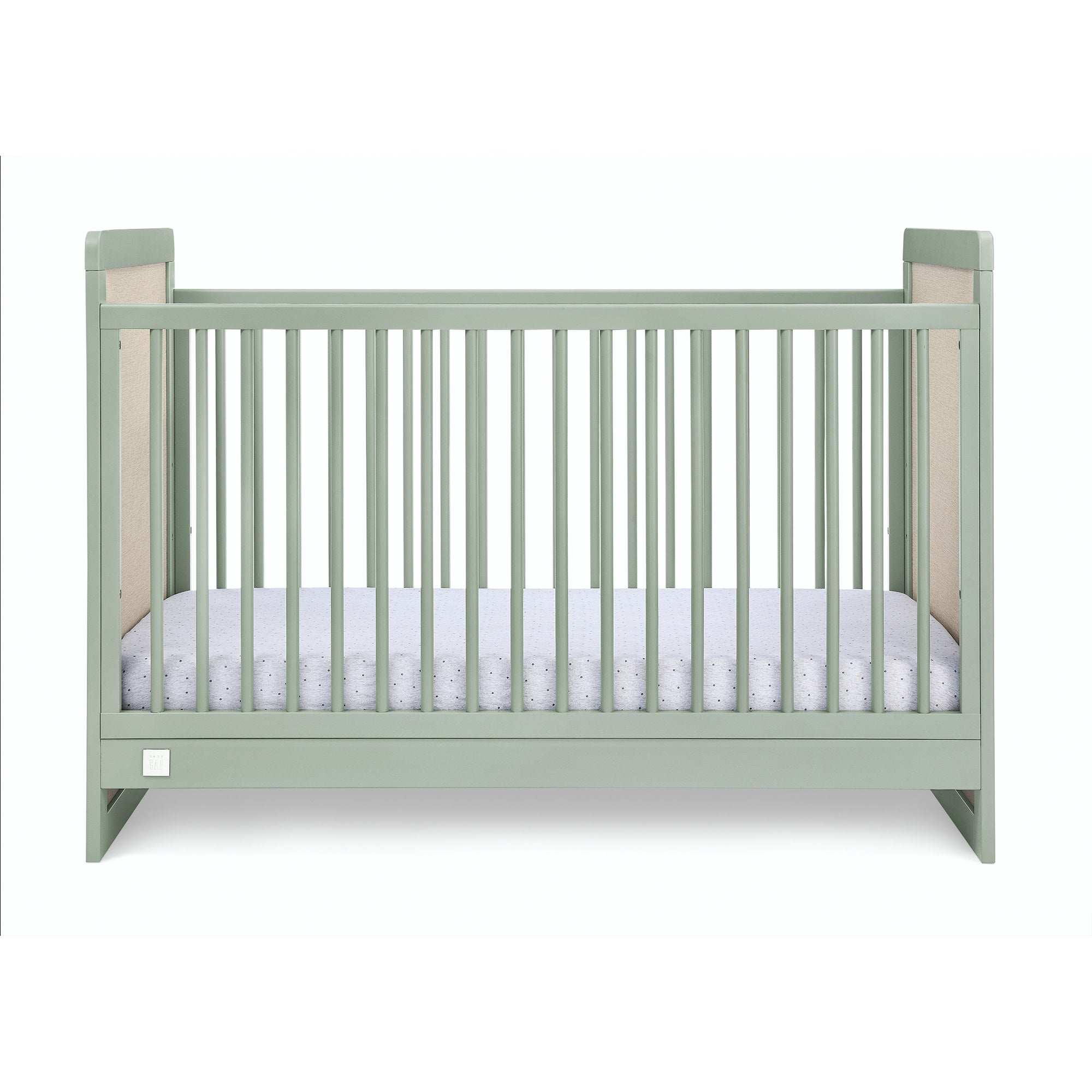 BabyGap Liam 4-in-1 Convertible Crib - Nursery Essential for Newborn to Toddler - Perfect for Bedrooms, Daycares & Guest Rooms