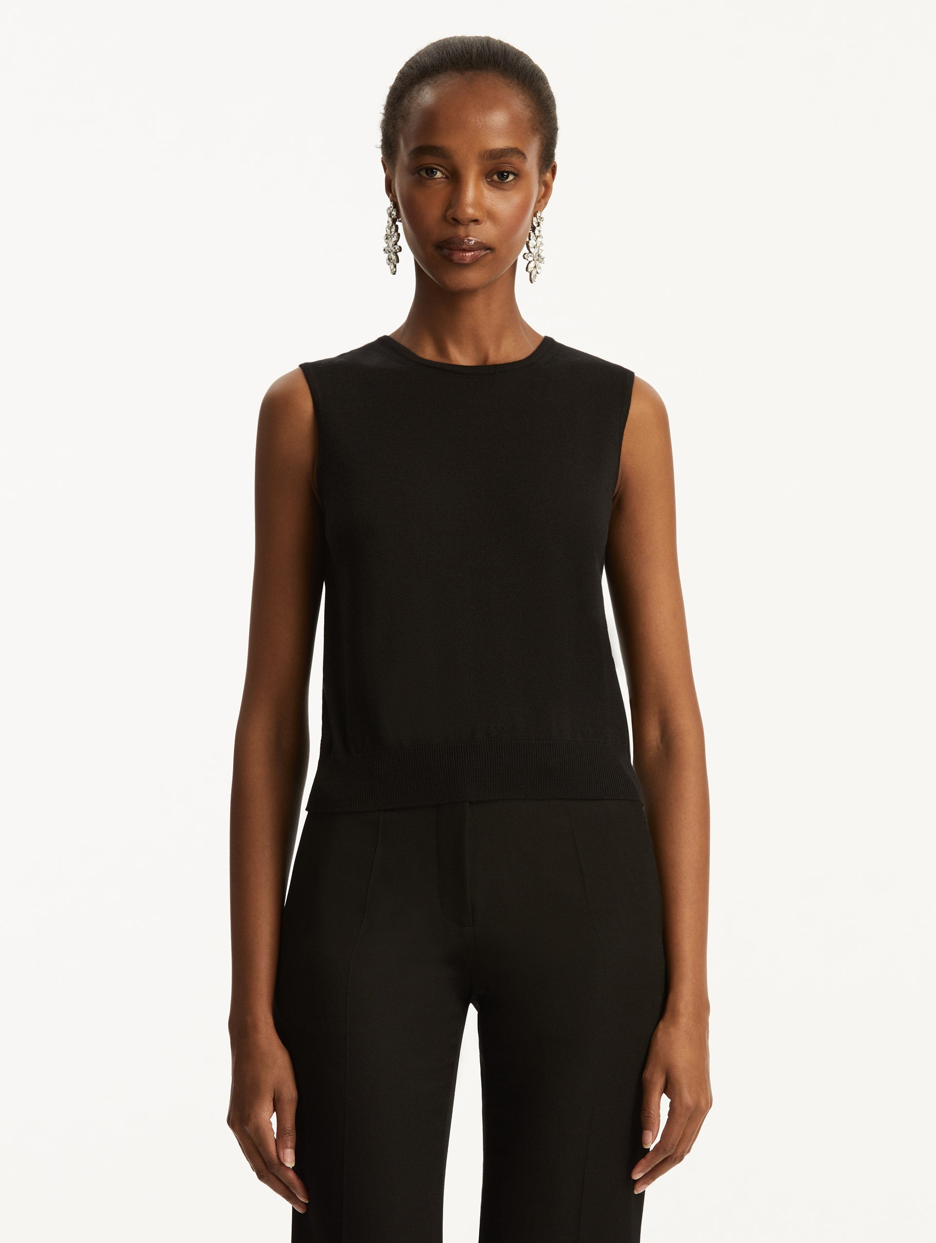 Women's Crew Neck Tank Top - ON144 Black | Soft & Comfortable Casual Wear for Gym, Yoga & Everyday Outfits
