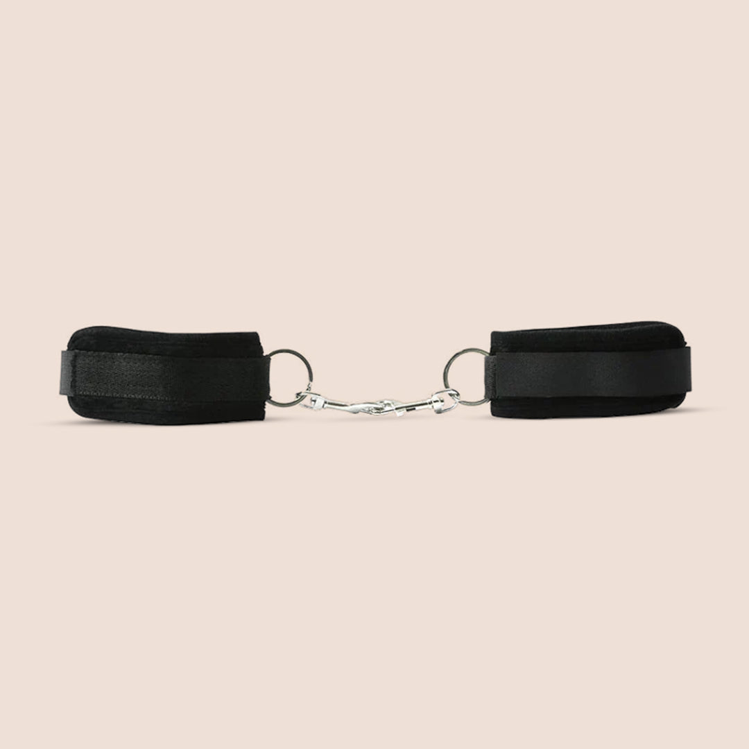 Sex & Mischief Black Beginner's Handcuffs with Adjustable Hook & Loop Closure - Perfect for Role Play, Bondage, and BDSM Beginners