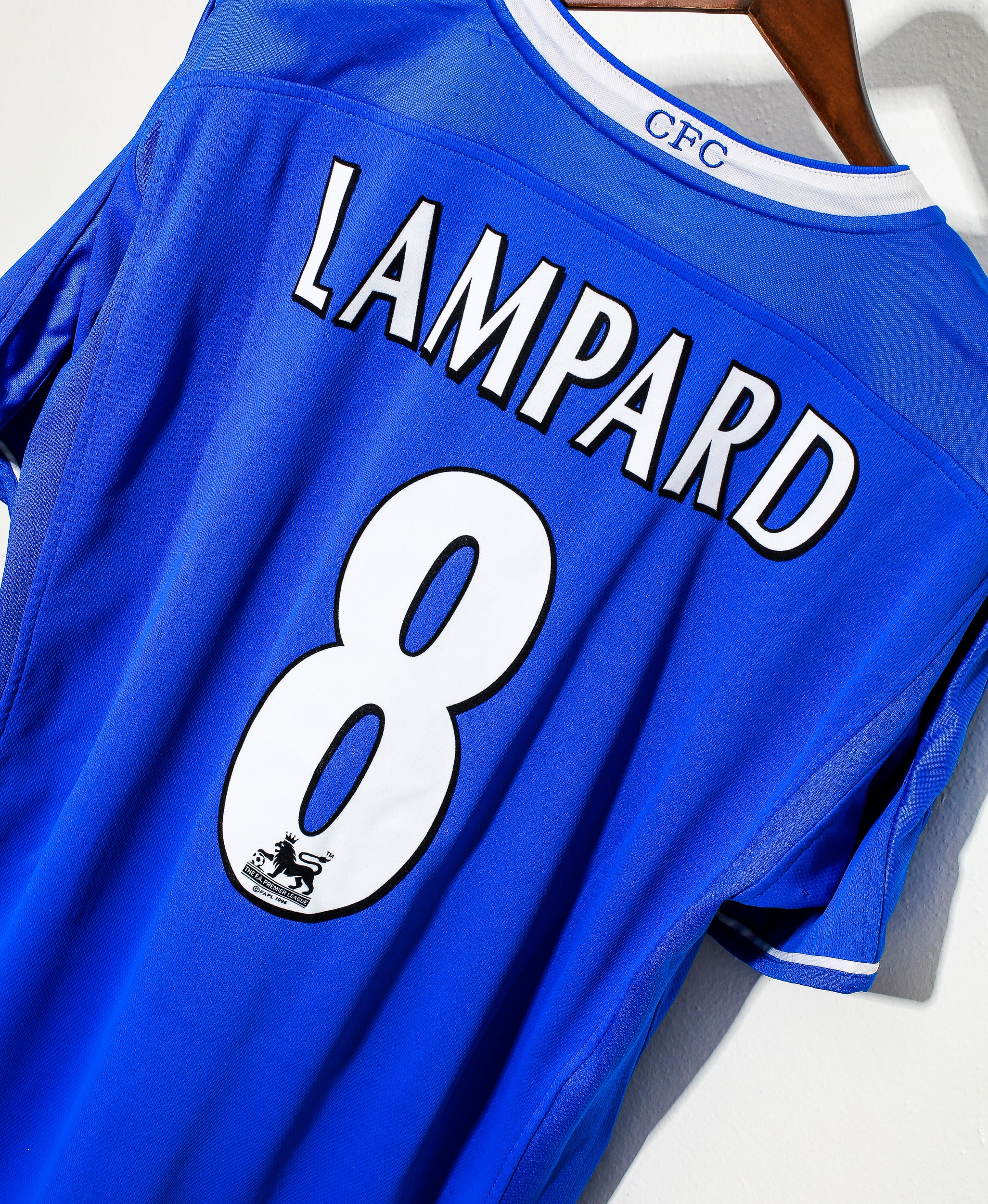 2003 Chelsea FC Home Jersey #8 Frank Lampard (Large) - Authentic Soccer Shirt for Fans & Collectors - Perfect for Matchdays & Memorabilia Display