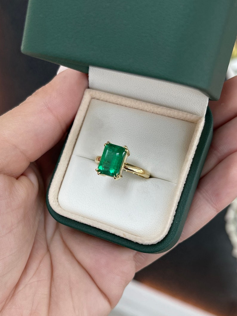 3.05 Carat AAA Emerald Solitaire 18K Gold Engagement Ring for Women - Perfect for Proposals, Weddings & Anniversary Gifts
