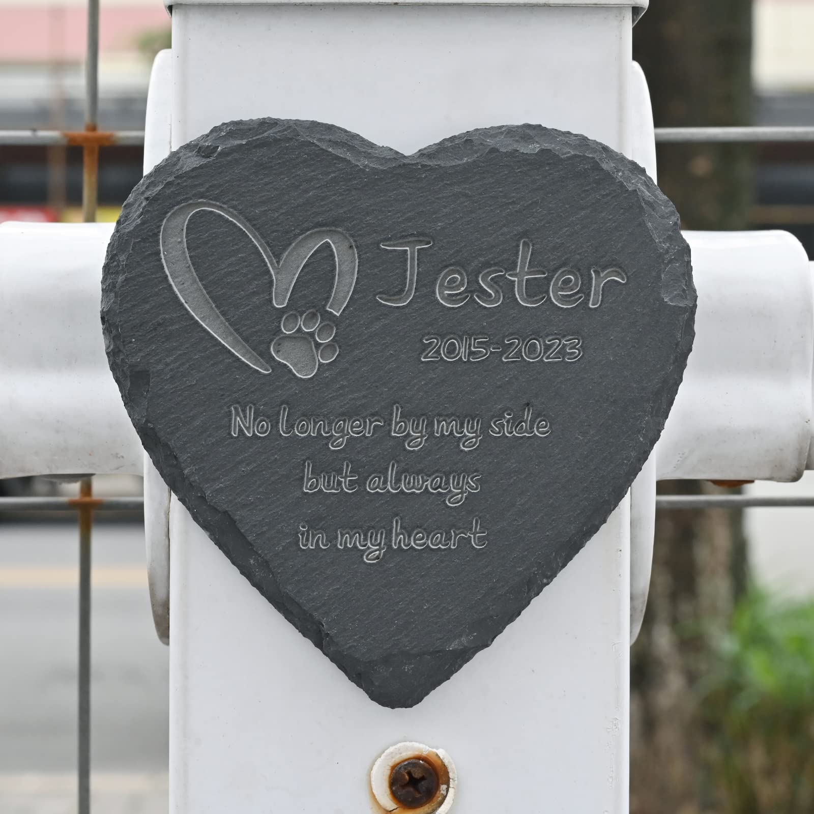 Personalized Memorial Stones for Dogs - Custom Pet Loss Gifts & Sympathy Keepsakes for Bereaved Pet Owners | Perfect for Garden Memorials & Pet Graves
