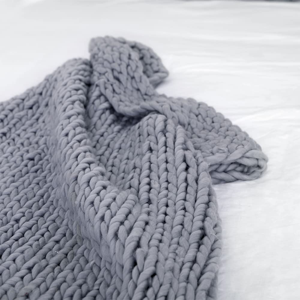 Chunky Knit Blanket 1.3x1.7M - Light Grey Handmade Warm Throw Blanket for Sofa, Bed & Winter Coziness | Premium Knitting Blanket for Home Decor & Gift