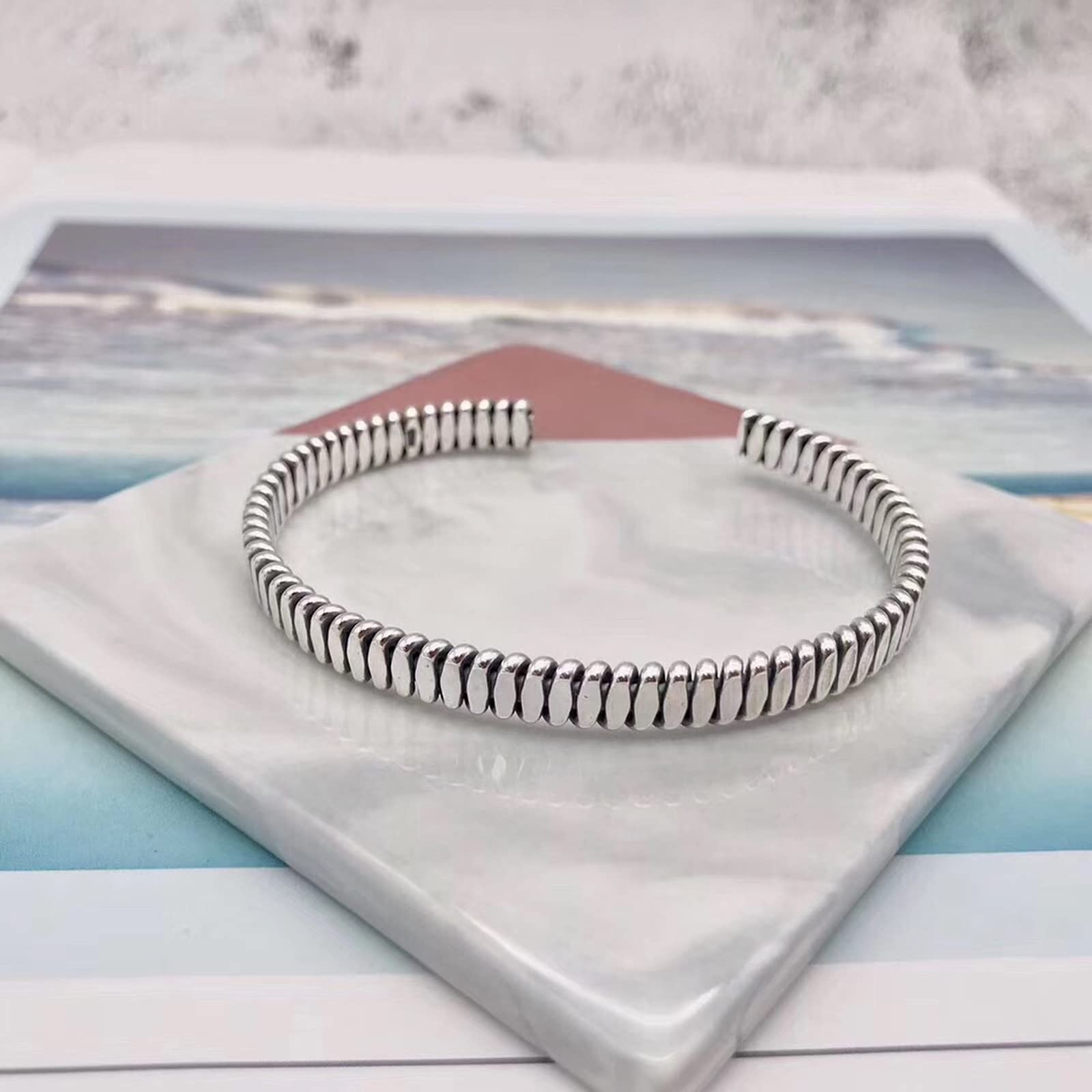 UTHTY Open Cuff Bangle Bracelet for Men & Women - 925 Sterling Silver Retro Jewelry - Perfect Birthday & Christmas Gift - Ideal for Parties, Weddings & Everyday Wear