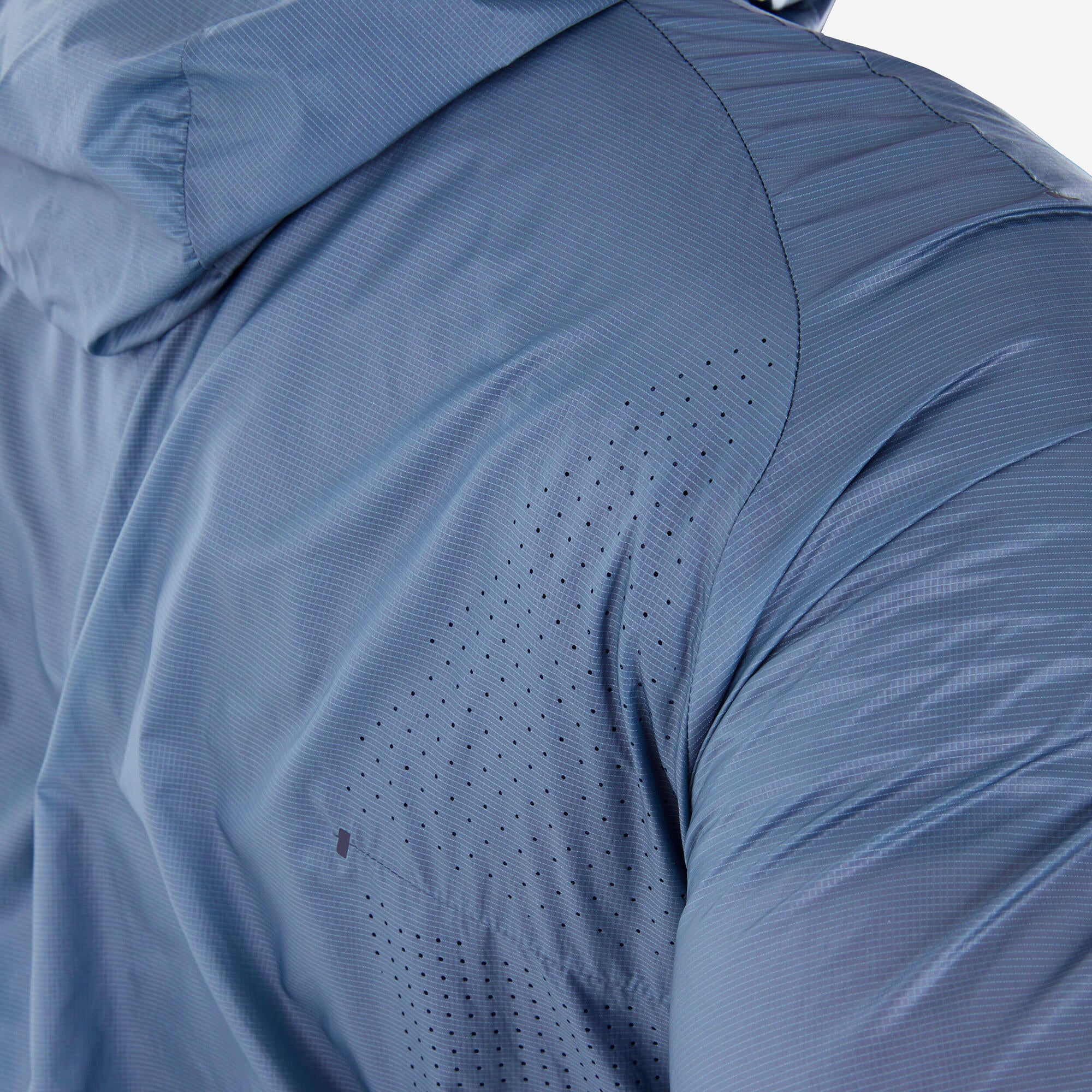 Quechua Men's MH900 Lightweight Windproof Jacket - Water-Resistant Hiking & Outdoor Jacket for Camping, Travel & Everyday Wear