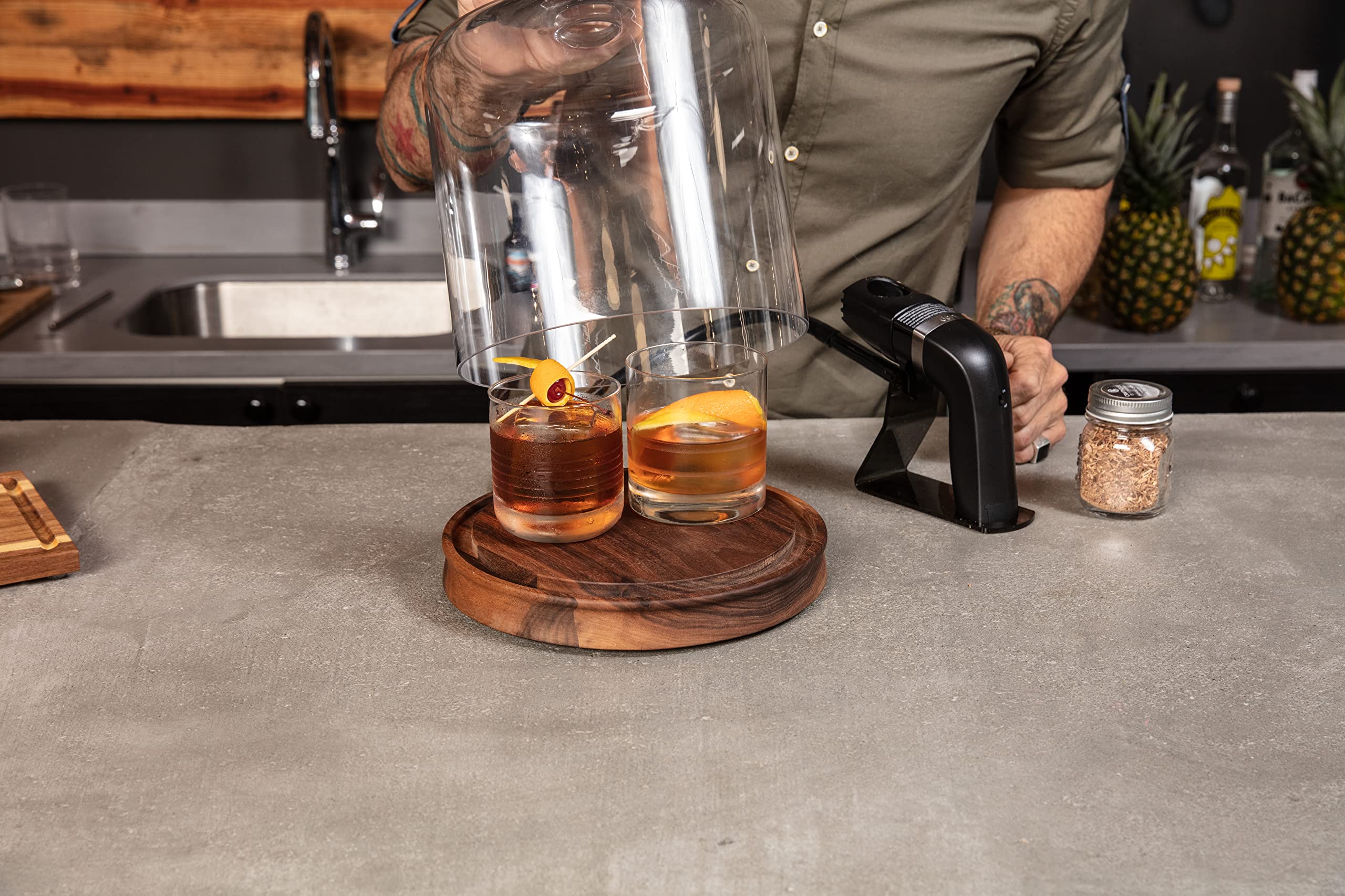 Premium Glass Smoke Cloche with Handheld Smoker & Wood Chips - Elegant Cocktail, Charcuterie & Food Display Cover - Perfect for Home Bars, Gourmet Dining & Entertaining