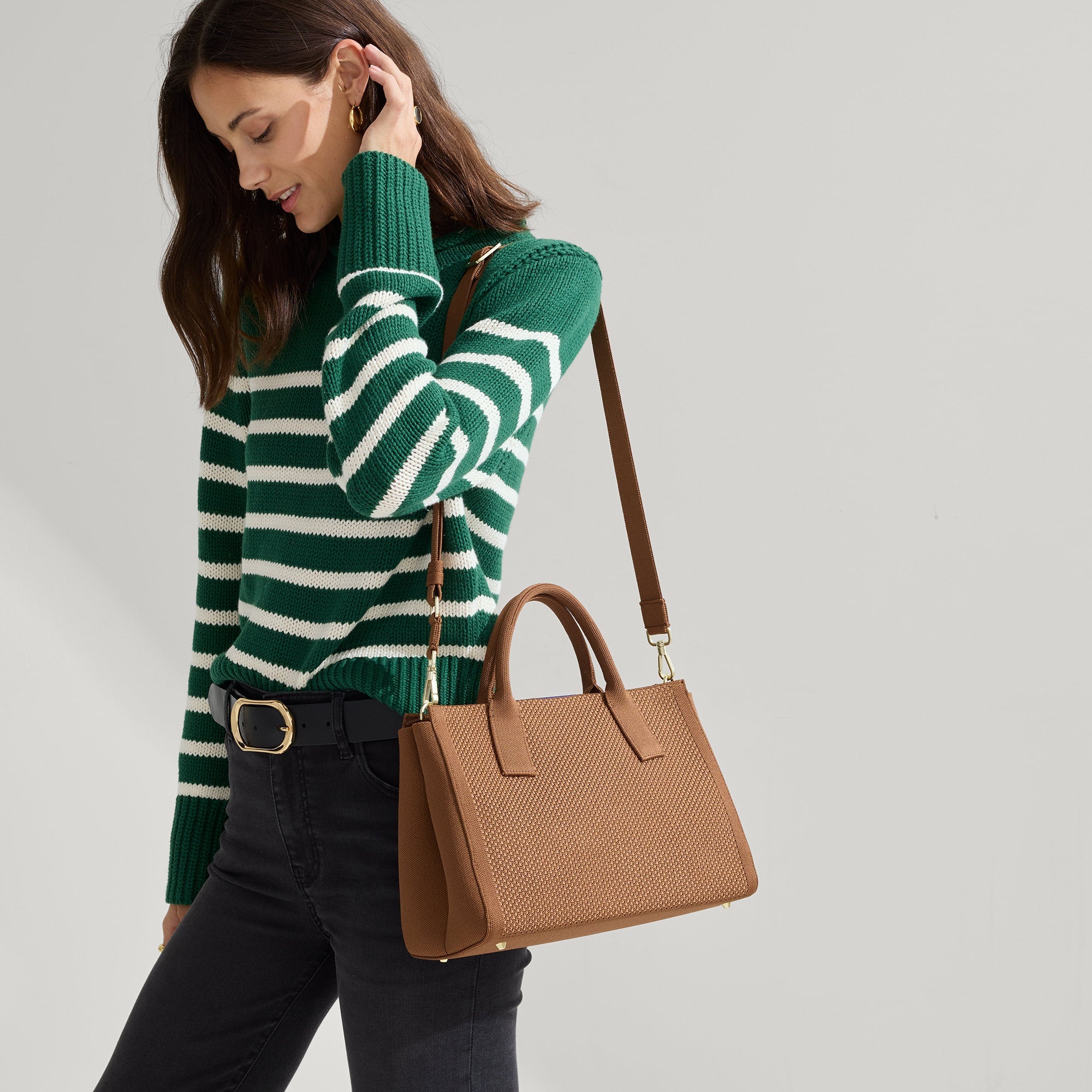 Classic Sierra Brown Leather Handbag for Women - Stylish & Durable Everyday Shoulder Bag | Perfect for Work, Travel & Casual Outings
