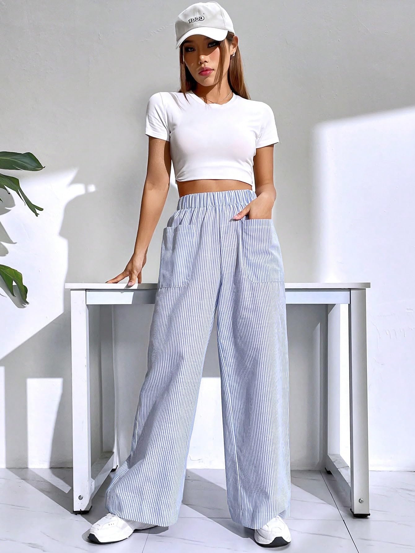 Floerns Women's Striped High Waist Wide Leg Pants with Pockets - Stretchy Comfort for Work, Travel & Casual Outfits