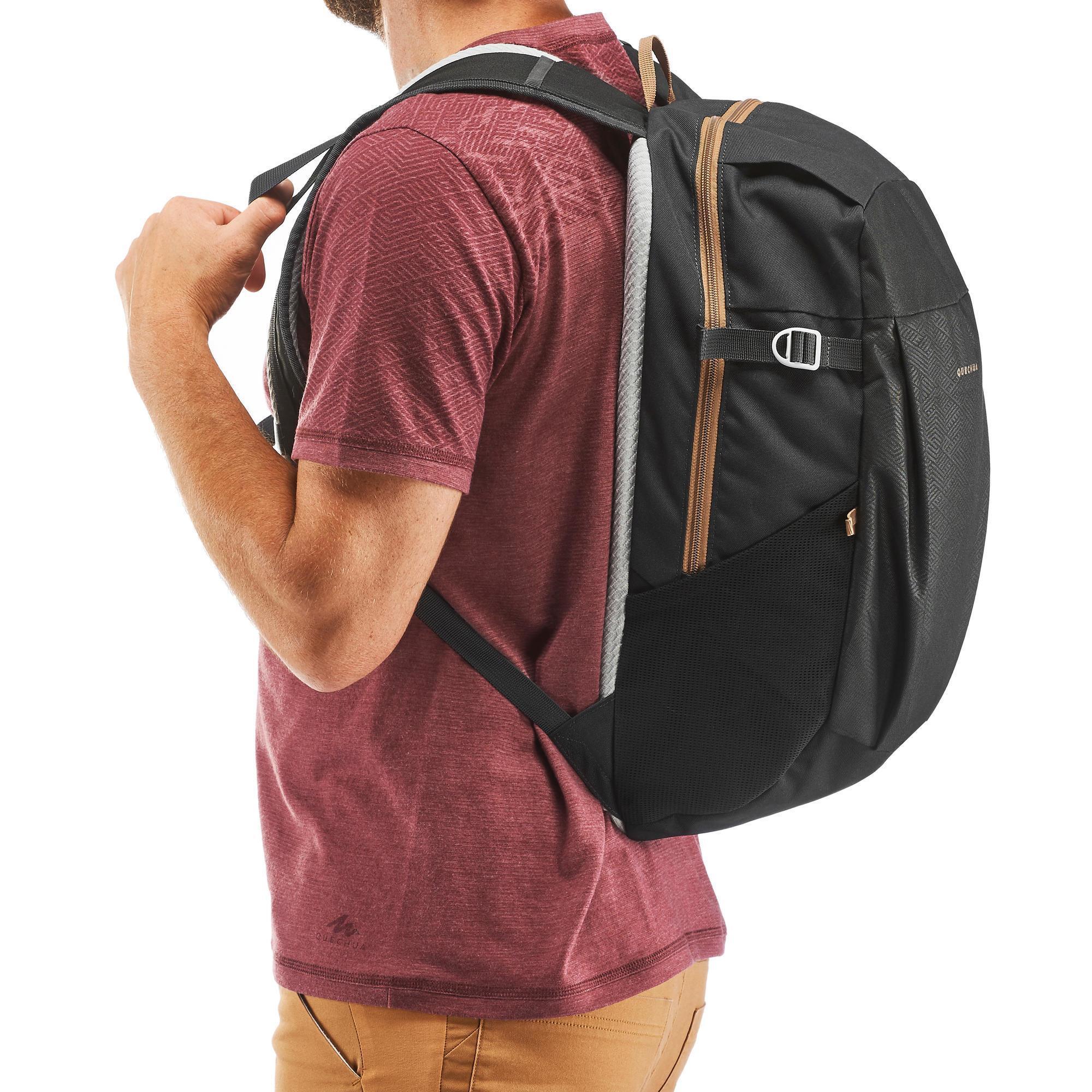 Quechua NH Arpenaz 100 20L Lightweight Hiking Backpack - Water-Resistant Daypack for Outdoor Camping, Travel & Trekking
