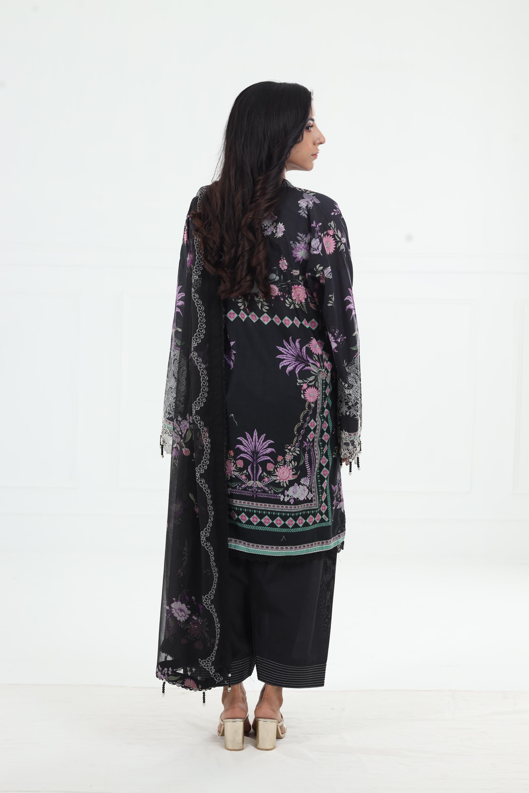 Sana Safinaz Muzlin Volume 1 '25 Stitched Embroidered Lawn Suit - Pakistani Designer Formal Wear for Women - Perfect for Weddings, Parties & Special Occasions