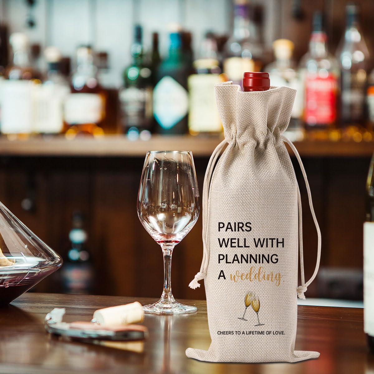 YUANHAO Wedding Wine Gift Bag - Elegant Mr & Mrs Wine Bottle Holder for Newlyweds, Bridal Shower & Engagement Gifts - Perfect Wedding Favor for Couples, Rehearsal Dinners & Anniversary Celebrations