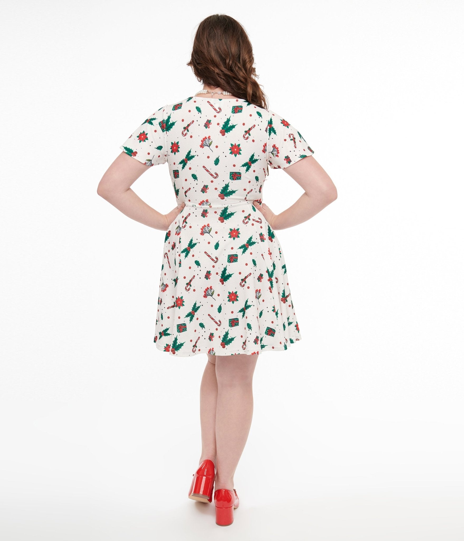 Vintage 1950s Ivory Christmas Print Poppy Flare Dress - Retro Holiday Party Outfit for Christmas, New Year & Special Occasions