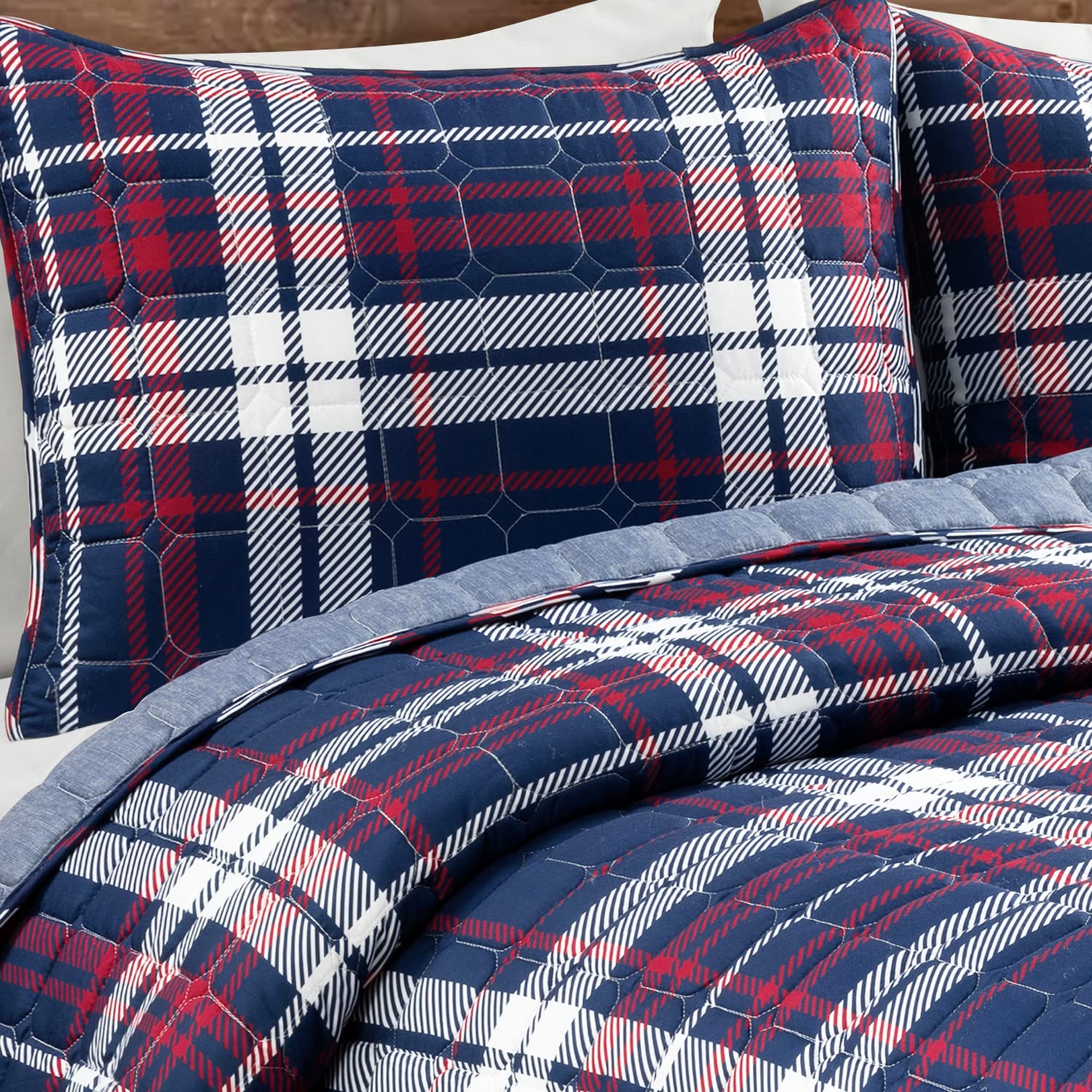 Lush Decor Grayson Farmhouse Reversible Quilt Set - Full/Queen for Cozy Bedroom