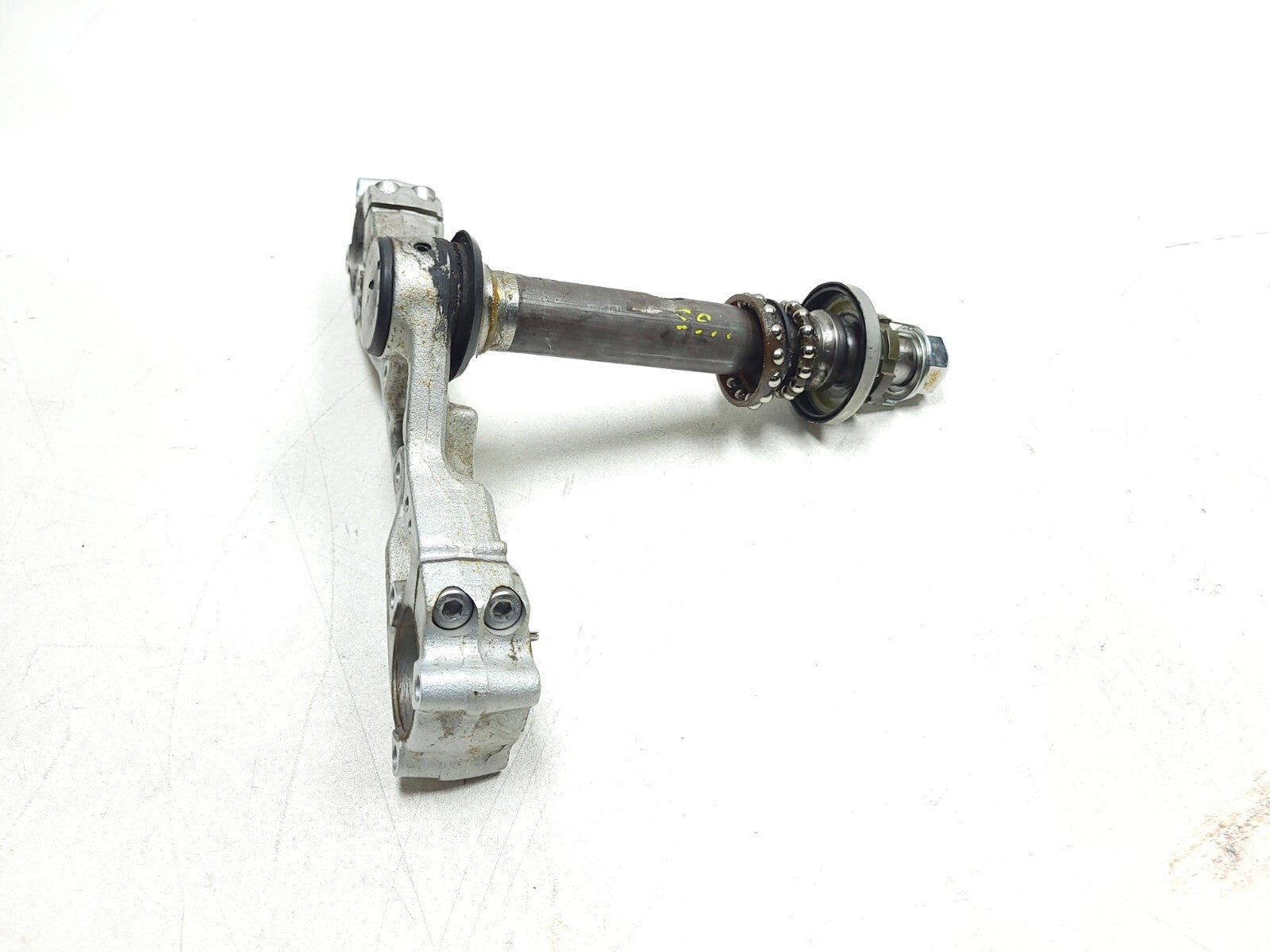 Yamaha V Star 650 XVS650 Classic Triple Tree Lower OEM Replacement Part - Perfect for Motorcycle Repair & Customization Projects