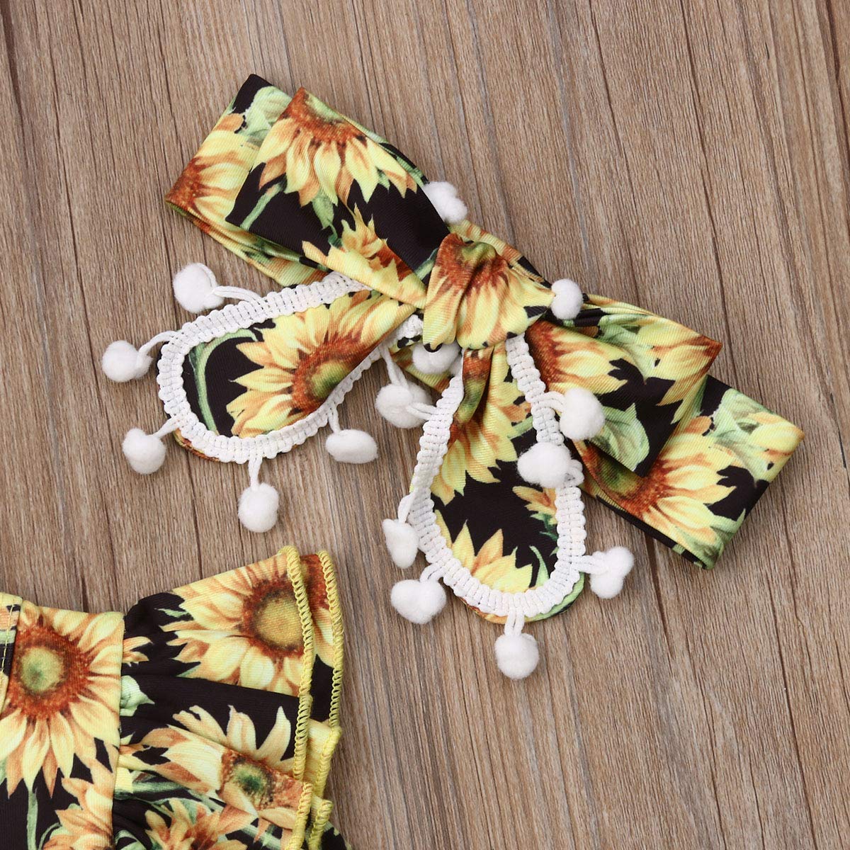 Baby Girl Sunflower Print Long Sleeve Romper with Tassel Detail & Matching Headband - Cute Outfit for Photoshoots, Family Gatherings & Special Occasions