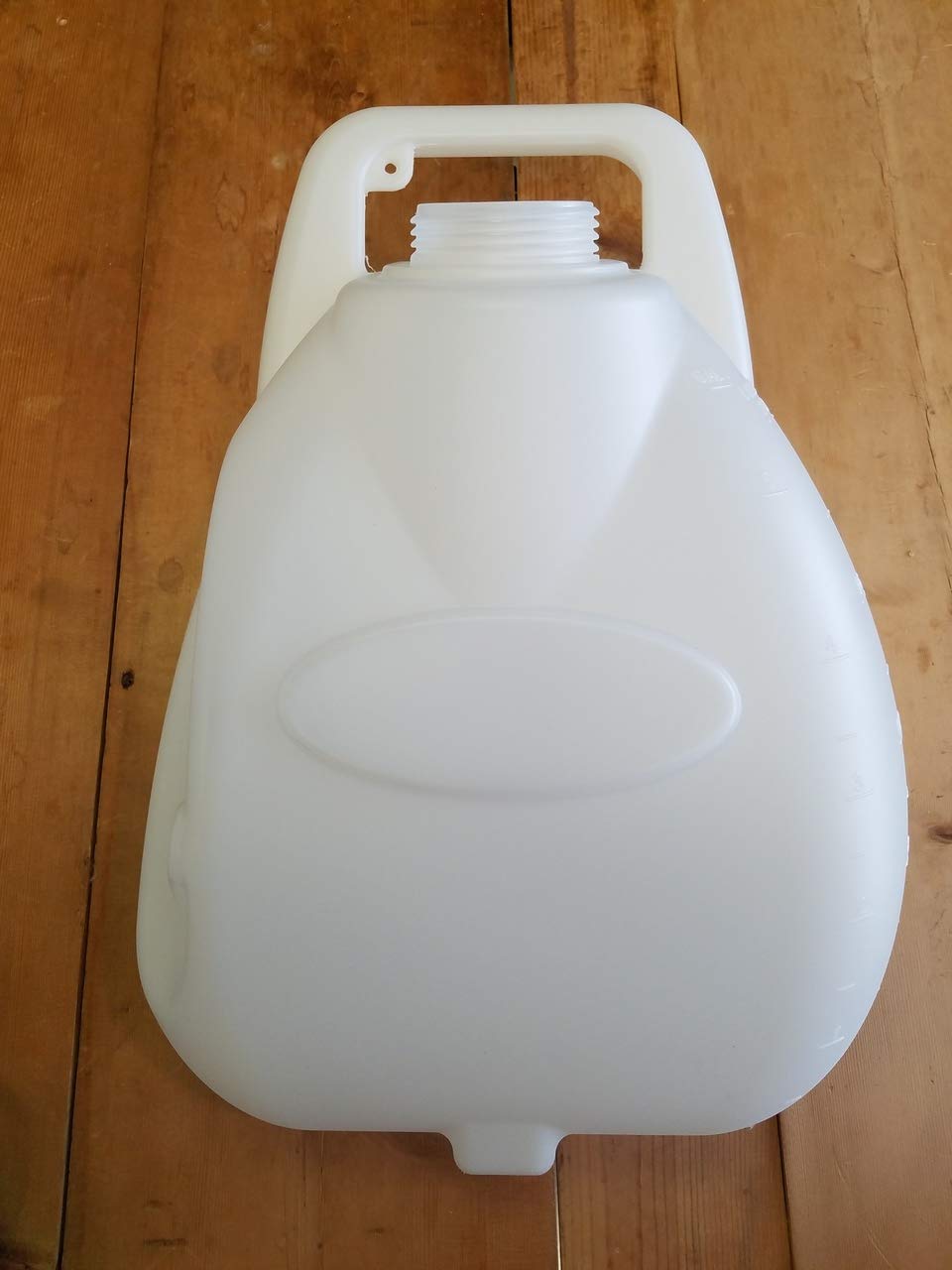 Workhorse 610000 5 Gallon White Replacement Tank for LG05SS Rechargeable Spot Sprayer - Perfect for Lawn Care, Gardening & Agricultural Spraying