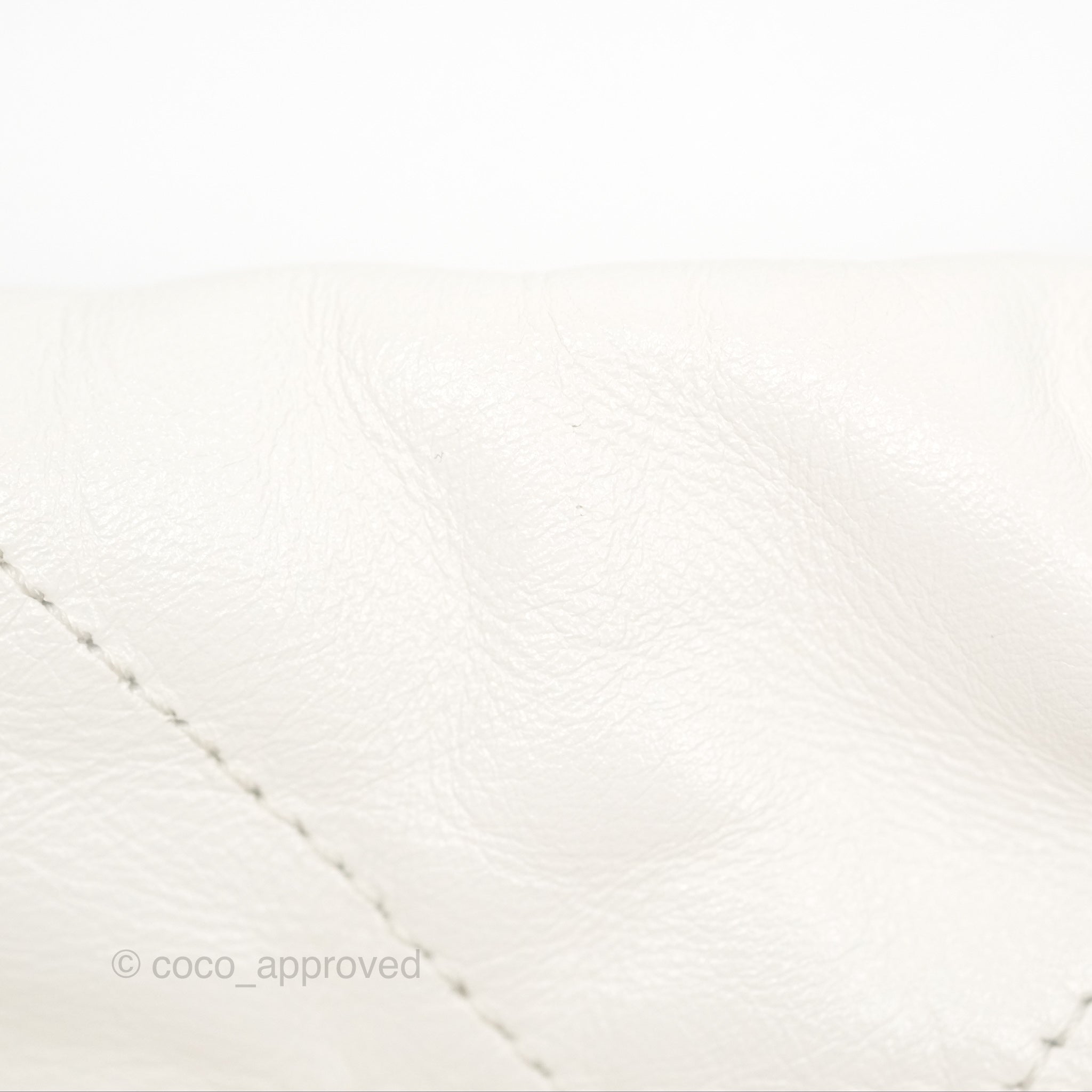Chanel 22 Medium Handbag - White Shiny Calfskin Leather with Aged Gold Hardware | Luxury Designer Tote Bag for Women | Perfect for Work, Travel & Everyday Use