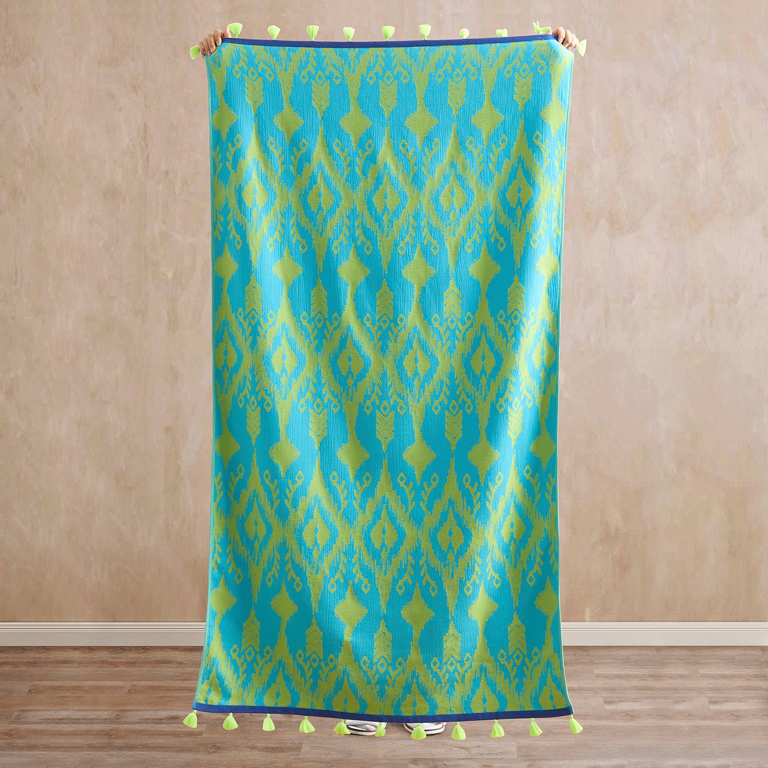 Premium Peacock Beach Towel - Large Soft Quick Dry Sand Free Towel for Pool, Beach, Travel & Yoga - Stylish Blue Peacock Design