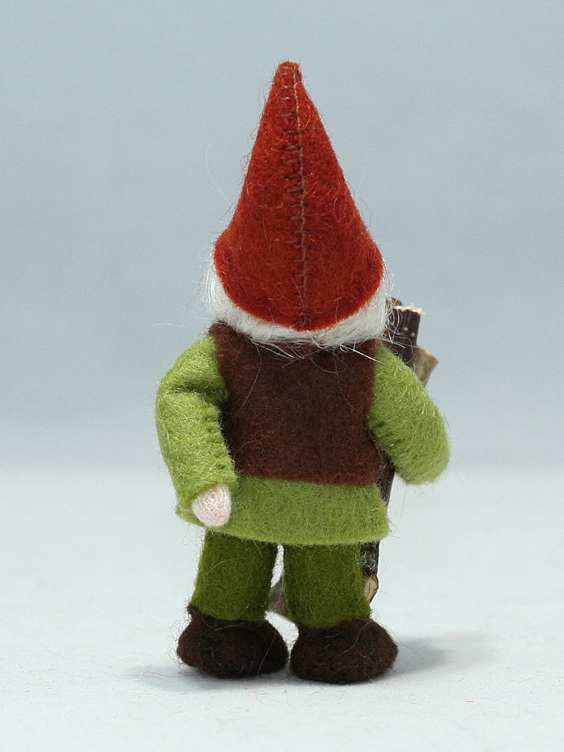 Handmade Woodsman Gnome Felted Waldorf Doll - Natural Wool, 3 Skin Tone Options - Perfect for Waldorf Education, Nature Tables & Cozy Home Decor