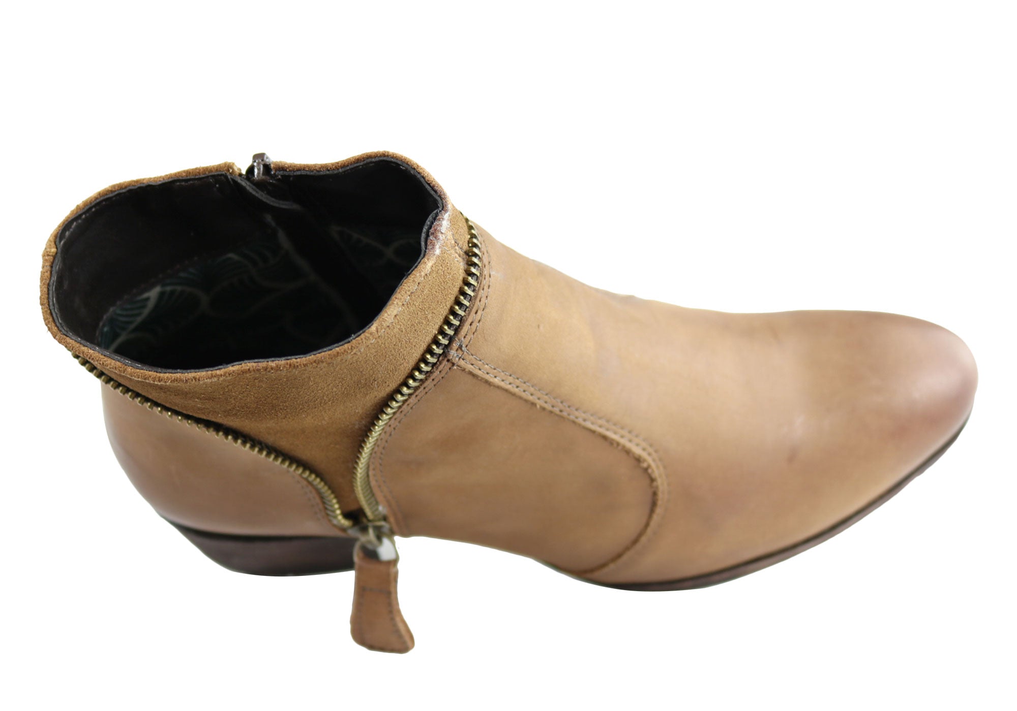 Dazzani Hilda Women's Comfortable Leather Ankle Boots - Made in Brazil - Stylish & Durable Footwear for Work, Casual Outings & Fall/Winter Fashion