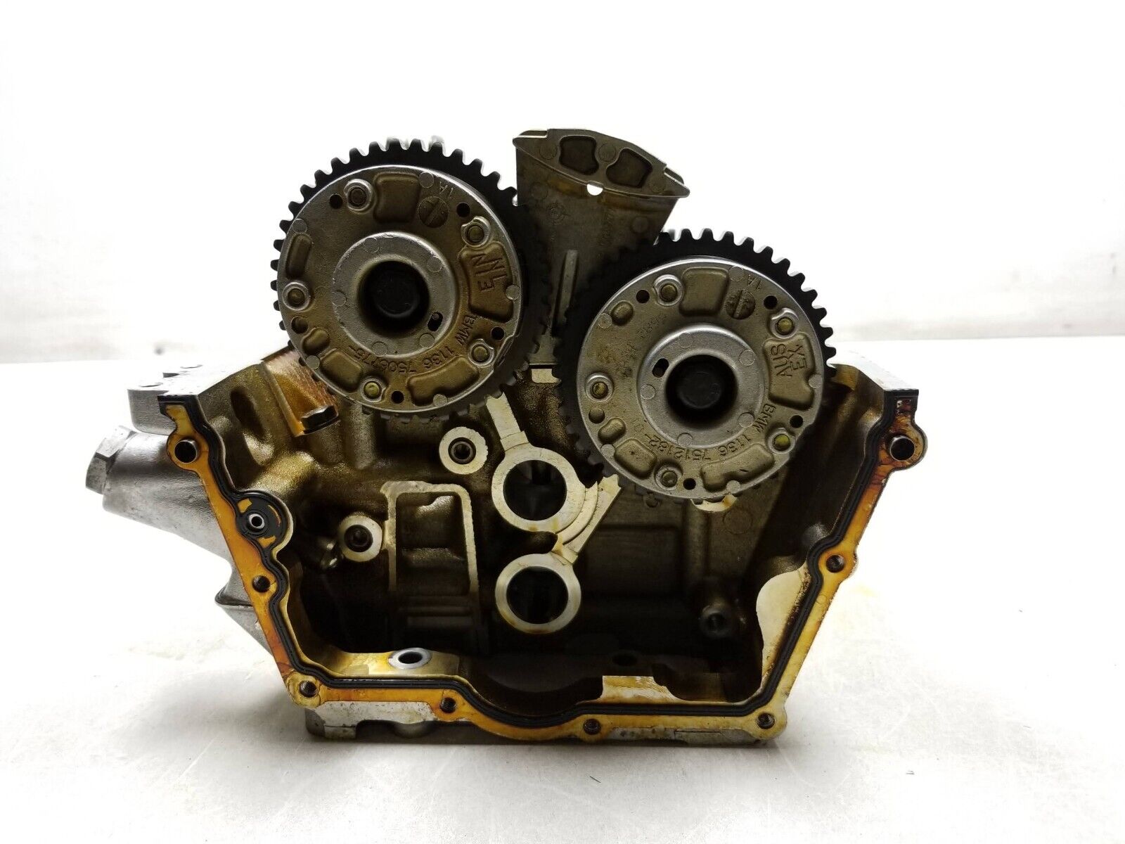 2006-2010 BMW 650i E63 N62 Engine Cylinder Head Driver Side Left OEM Replacement Part - Perfect for Engine Repair & Performance Upgrade