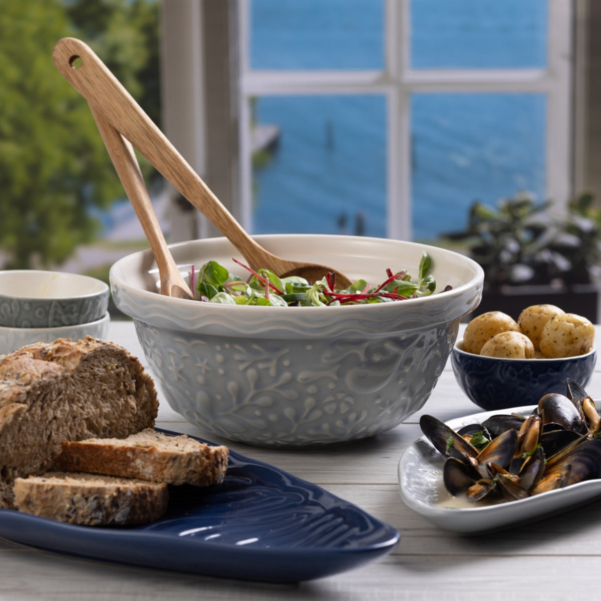 Mason Cash Mixing Bowl Set - Durable Ceramic Mixing Bowls for Baking, Cooking & Food Prep - Nautical Design - Perfect for Home Kitchen, Restaurants & Baking Enthusiasts