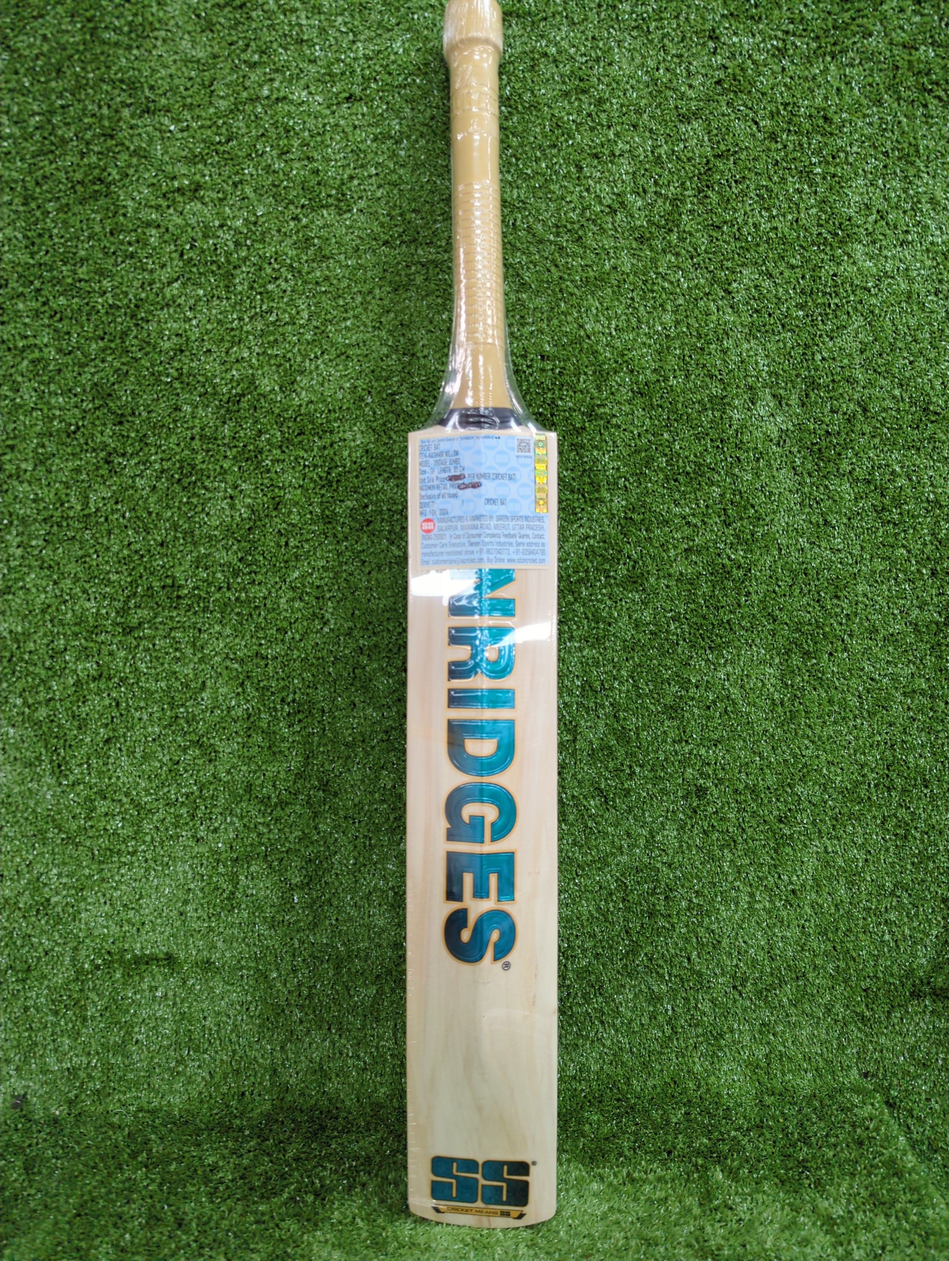 SS Vintage Jumbo Kashmir Willow Cricket Bat - Professional Grade Cricket Equipment for Practice & Matches - Perfect for Cricket Training, Backyard Games & Competitive Play