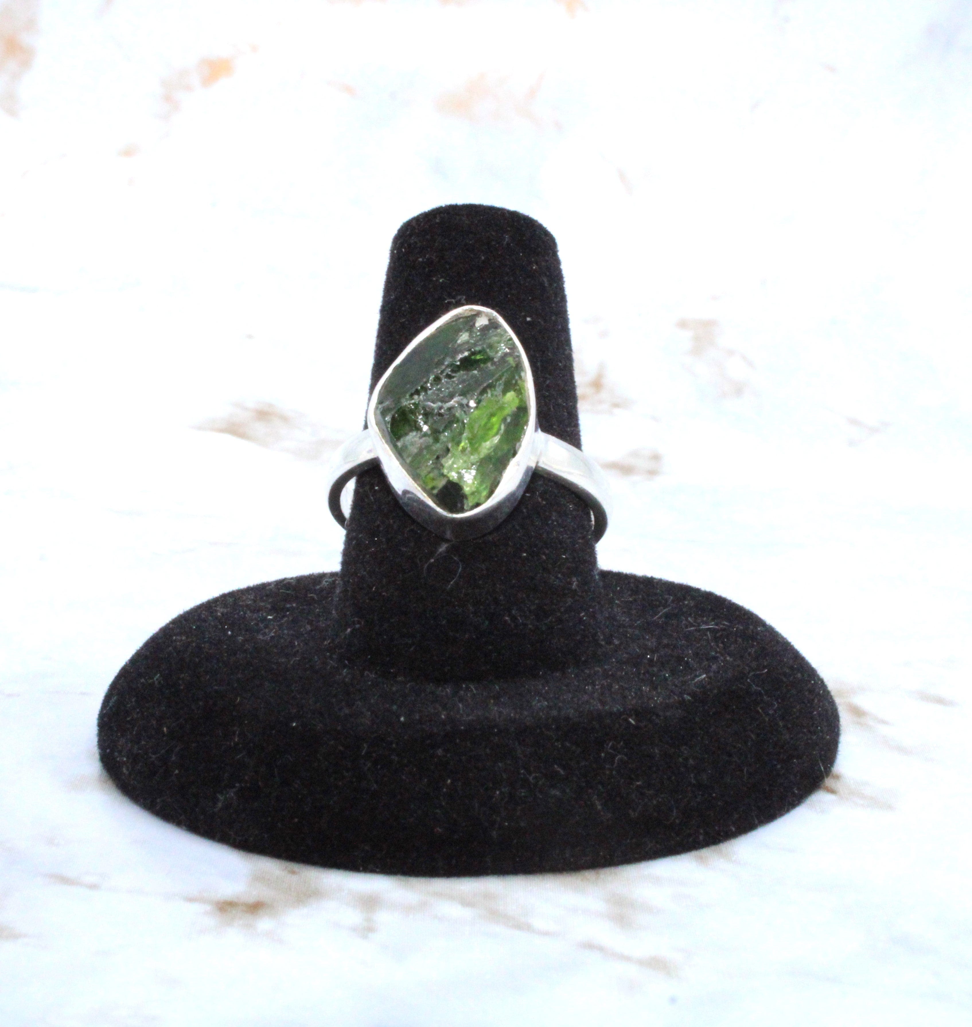 Diopside Sterling Silver Ring Size 8 - Elegant Green Gemstone Jewelry for Women - Perfect for Weddings, Anniversaries & Special Occasions