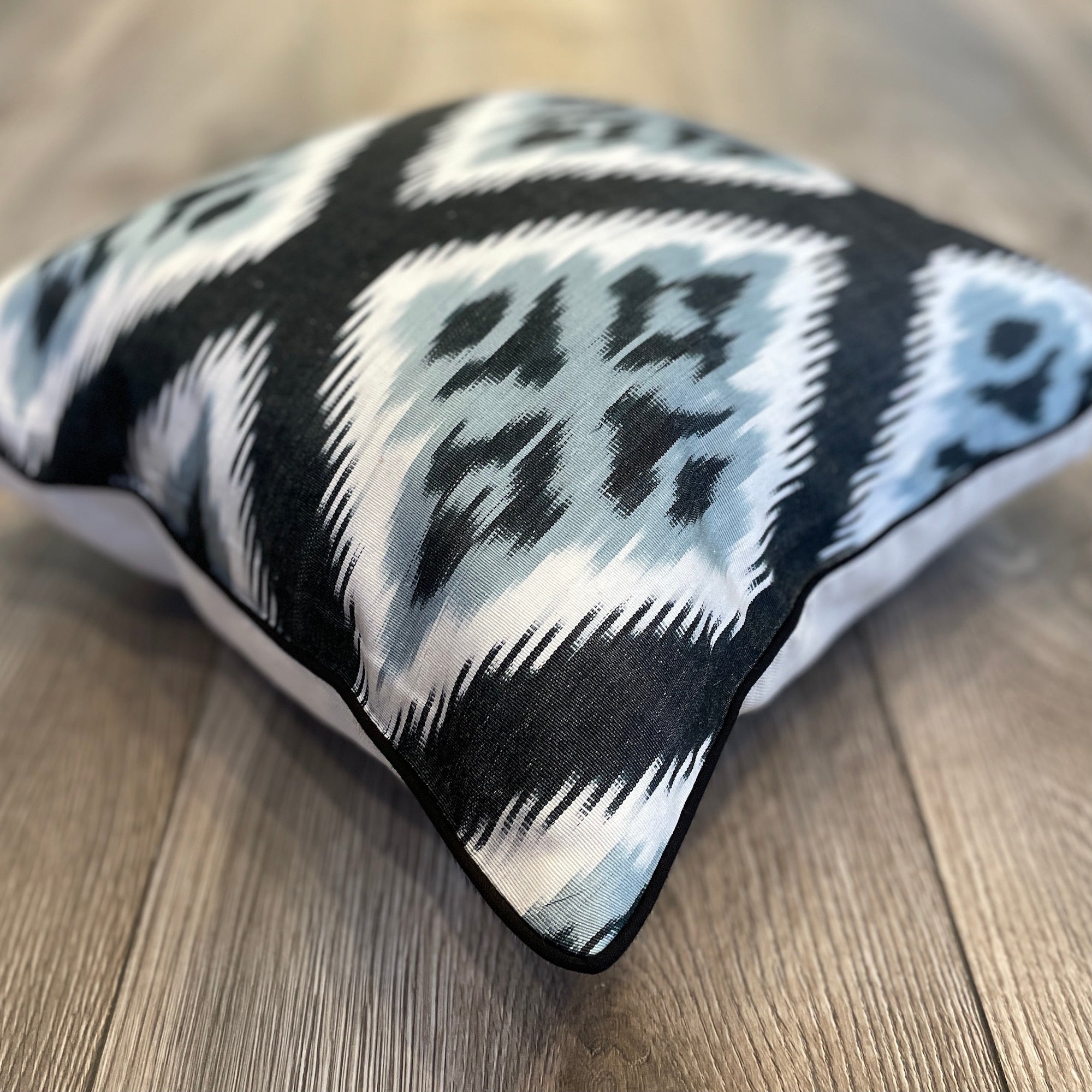 Handmade Silk Ikat Cushion Cover - Bohemian Eclectic Peace Design - Decorative Throw Pillow for Sofa, Bed & Home Decor