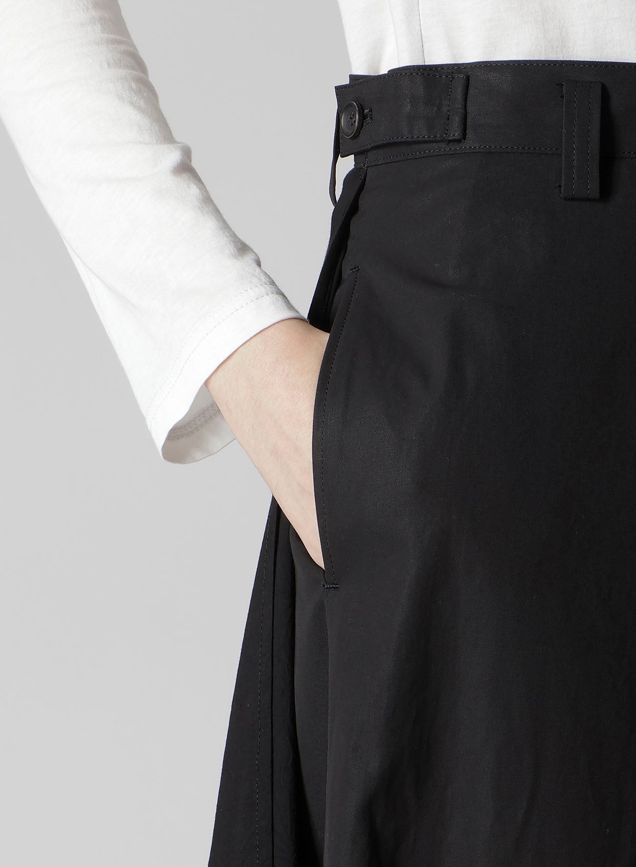 Stylish Cotton Twill Draped D Pants for Women - Comfortable & Elegant High Waist Trousers for Office, Casual Wear & Night Out