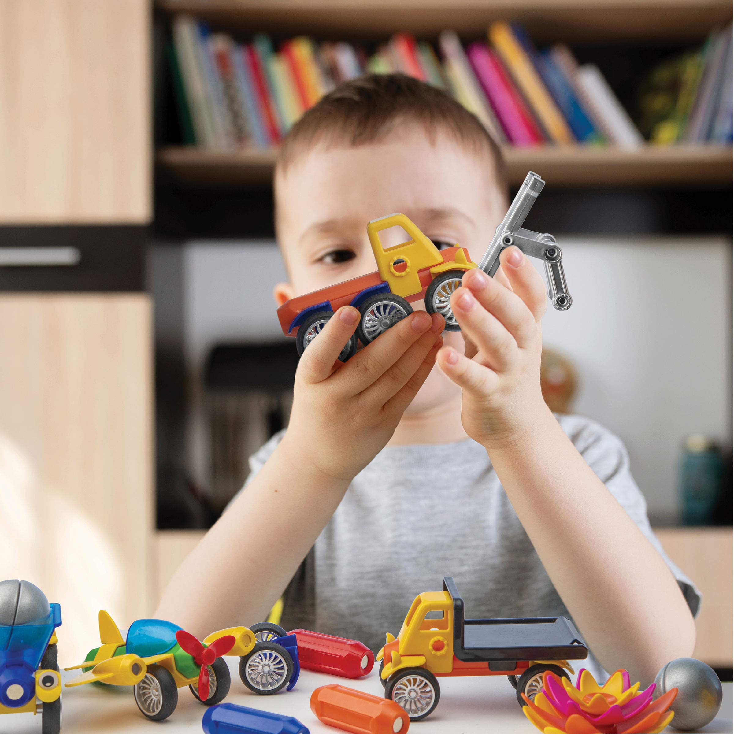Play Brainy Magnetic Toy Cars Set for Kids - 42-Piece STEM Learning Toys for Toddlers & Preschoolers | Montessori Educational Building Blocks for Fine Motor Skills & Creativity | Perfect for Classroom, Home Play & Travel Activities