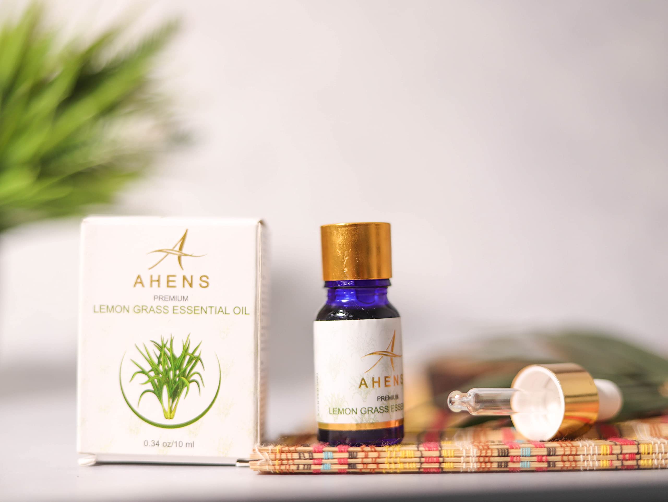 Pure Lemongrass Essential Oil - 100% Natural, Therapeutic Grade for Aromatherapy, Relaxation & Skin Care - Perfect for Diffusers, Massage & DIY Beauty Products