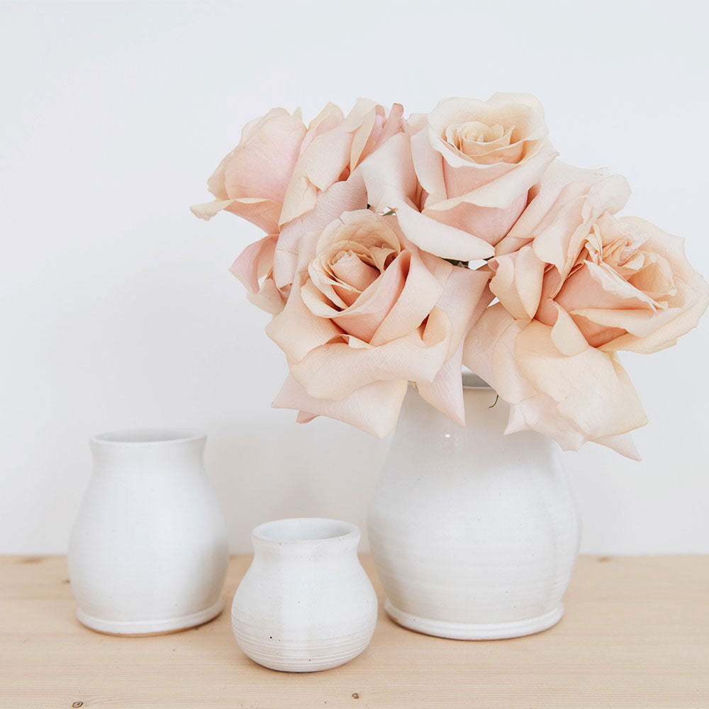 Ceramic Flower Vase for Home Decor - Elegant Handmade Bloom Vase for Centerpieces, Wedding Decor, and Living Room Display