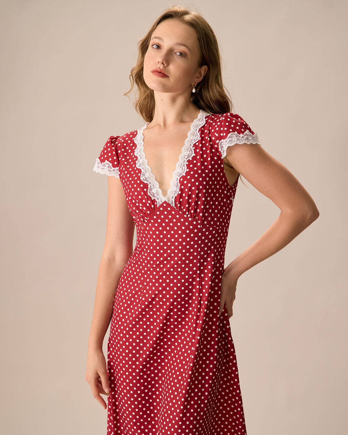 Elegant Red V-Neck Polka Dot Lace Ruched Maxi Dress for Women - Perfect for Summer Weddings, Beach Vacations & Date Nights