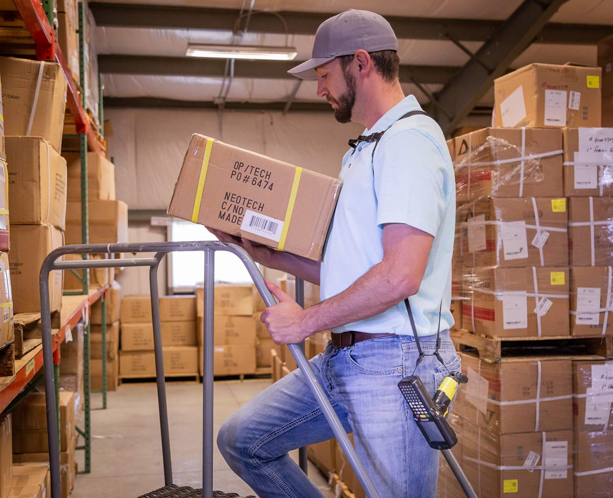OP/TECH USA Warehouse Scanner Harness with Breakaway Buckles (Regular) 99013909 - Durable Hands-Free Barcode Scanner Holder for Retail, Logistics & Inventory Management