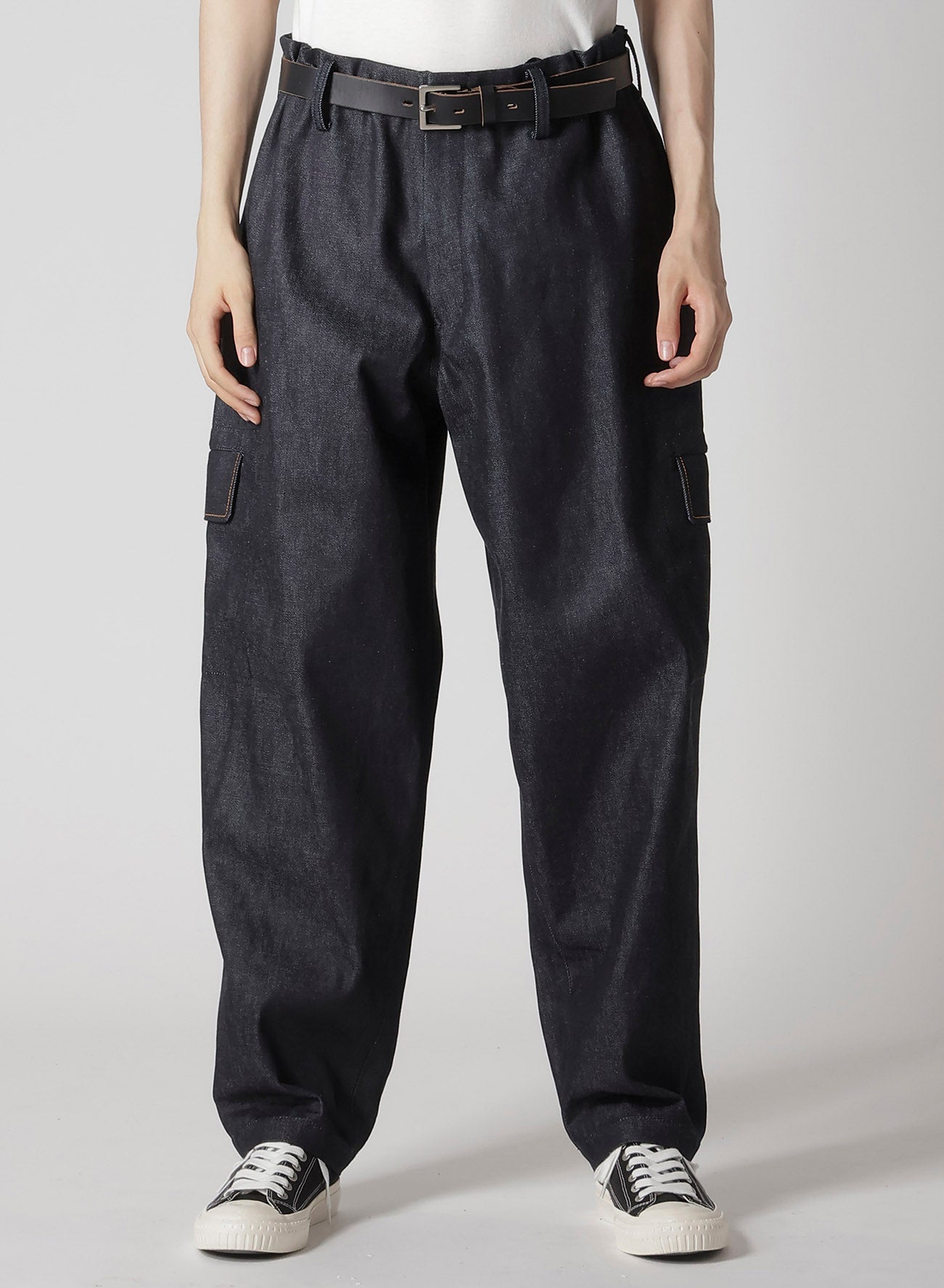 13oz Uneven Yarn Denim Tuck Pants with Color Combi Stitch - Stylish Casual Wear for Men & Women | Perfect for Everyday Outfits, Streetwear & Fashion Looks