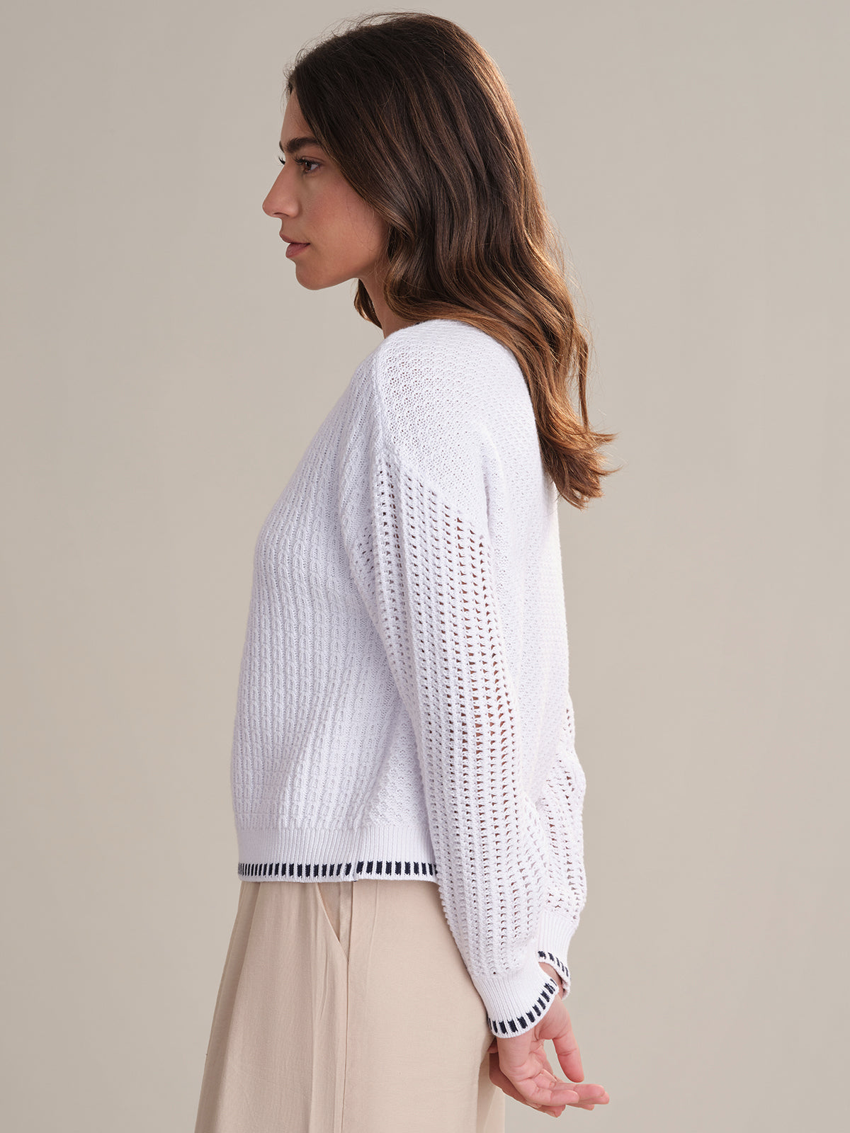 Uma: Stylish Contrast Tipping Crewneck Sweater for Women | Trendy Fall & Winter Knitwear | Perfect for Casual Outings, Office Wear & Cozy Evenings