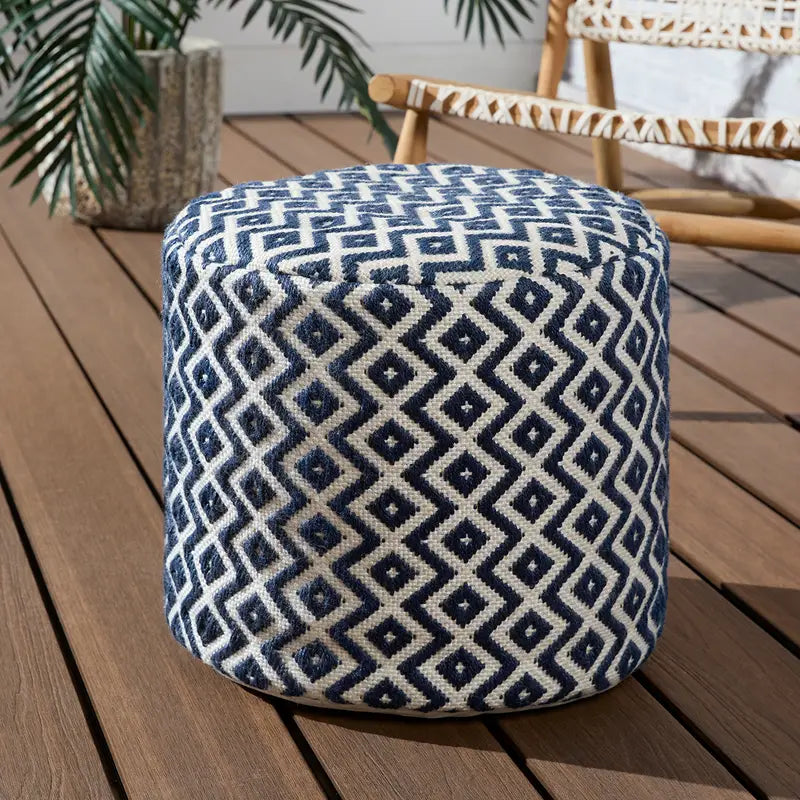 Jaipur Living Lenon Osbourne Pouf - Stylish Round Ottoman Footstool for Living Room, Bedroom & Lounge - Perfect Accent Seating for Home Decor