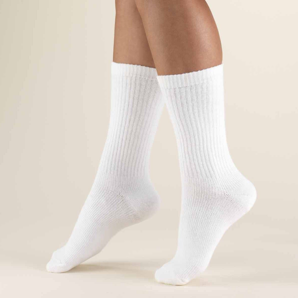 Unisex Classic Crew Athletic Sports Cotton Socks 15 Pack - Comfortable Breathable Workout Socks for Men & Women - Perfect for Running, Gym, Hiking & Everyday Wear