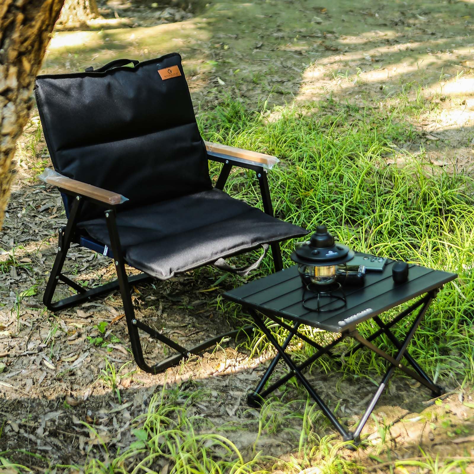 ROCK CLOUD Portable Folding Camping Chair - Lightweight Low Beach Chair for Outdoor Activities, Camping, Lawn, Hiking, Sports & Hunting - Includes Removable Soft Pad (Perfect for Backyard, Beach, Picnics & Tailgating)