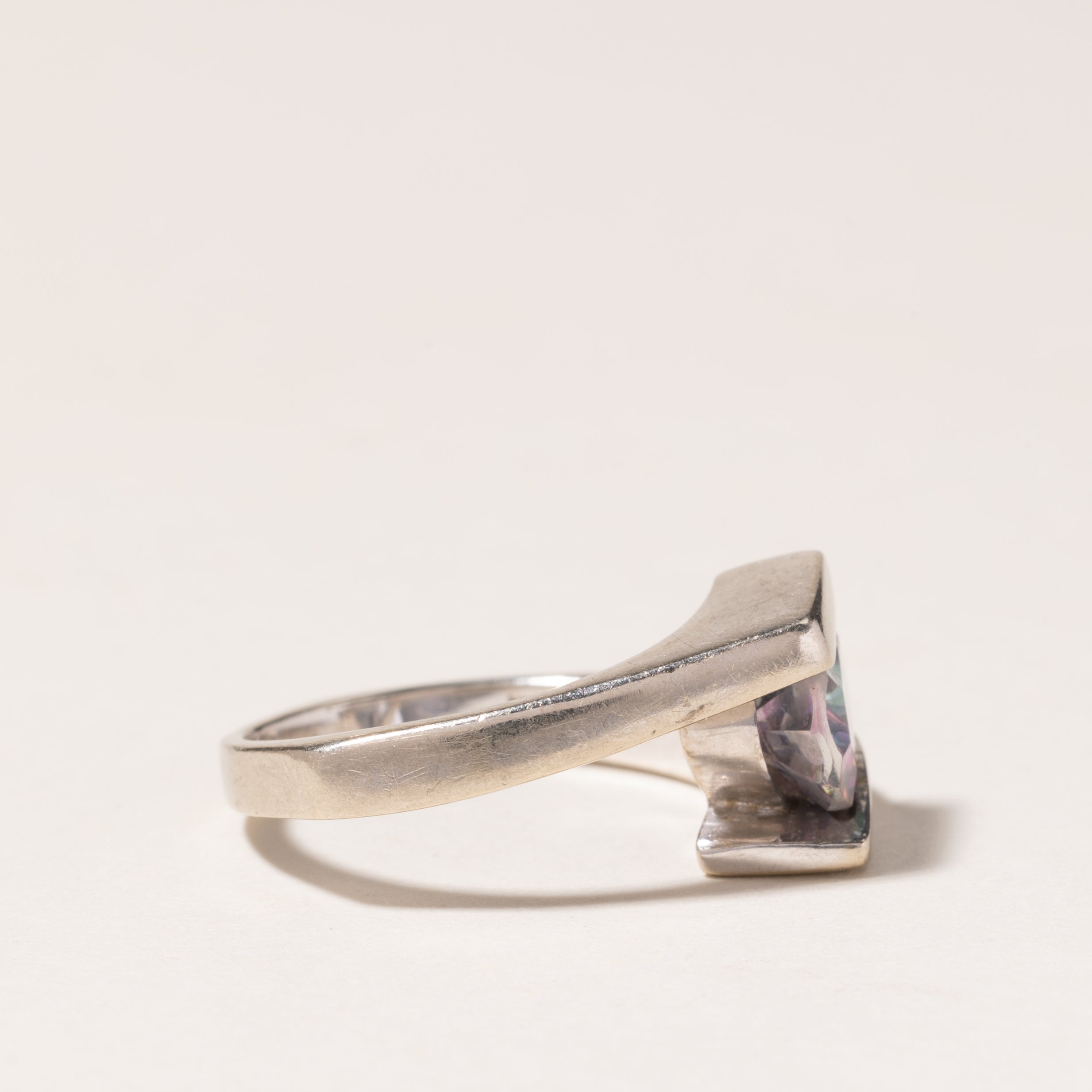 14K White Gold Mystic Topaz Ring - 2.01ct Oval Cut Gemstone Ring for Women - Size 6.5 - Elegant Wedding, Anniversary, or Birthday Gift for Her - Perfect for Special Occasions & Evening Events