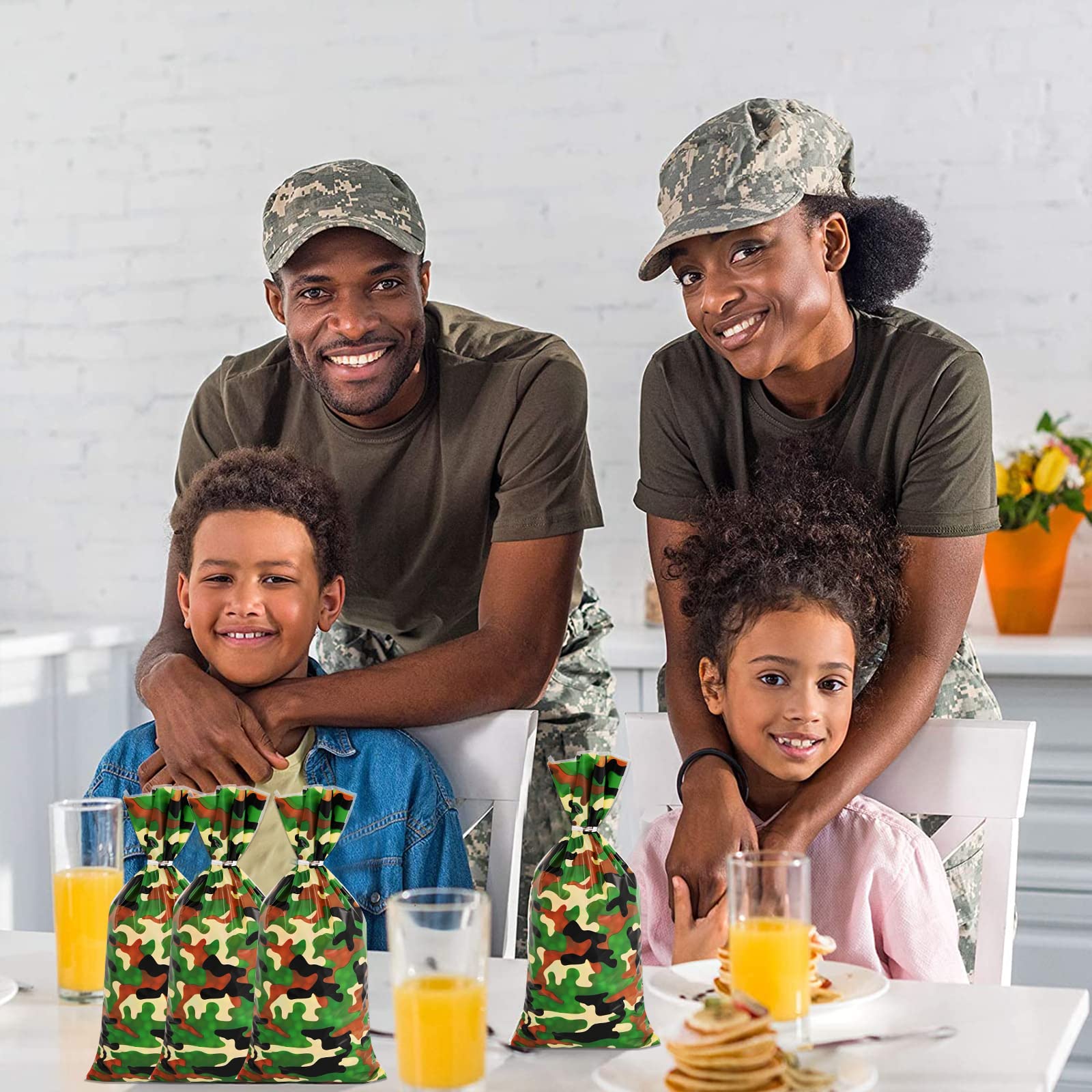100 Pcs Camouflage Treat Bags - Camo Print Cellophane Candy Bags with Twist Ties for Army Themed Birthday Parties, Baby Showers & Halloween Favors | Perfect for Military Party Decorations, School Events & Outdoor Adventures