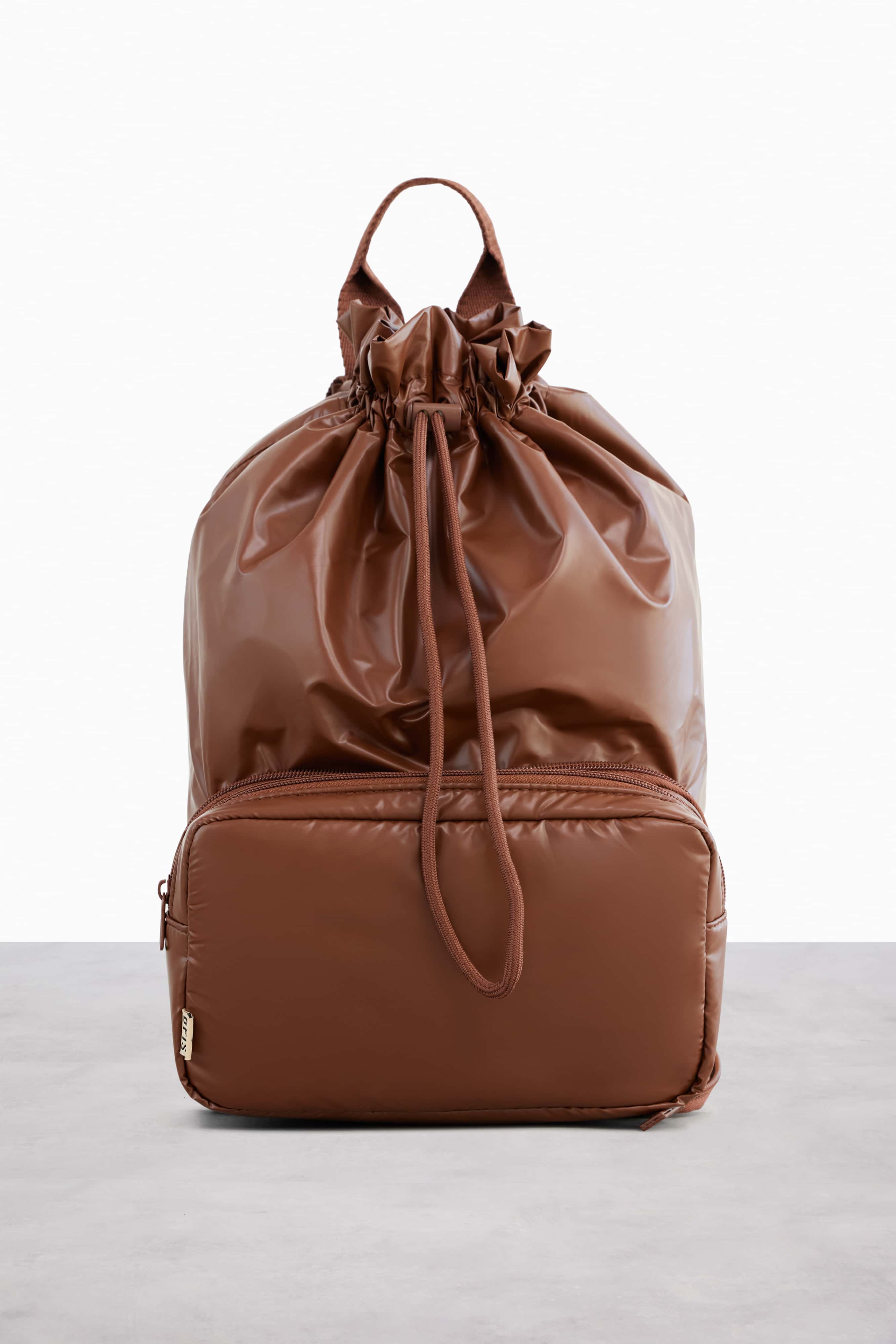 Expandable Maple Leather Pouch - Stylish & Spacious Crossbody Bag for Women, Perfect for Travel, Work & Everyday Use