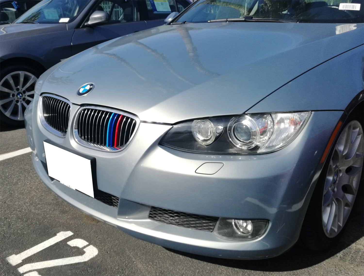 BMW E92 E93 3 Series Coupe M Color Grille Insert Trims (2007-2010) - 14 Beam Design | Upgrade Your Front Grille for Sporty Look & Enhanced Style | Perfect for Car Enthusiasts & Custom Modifications