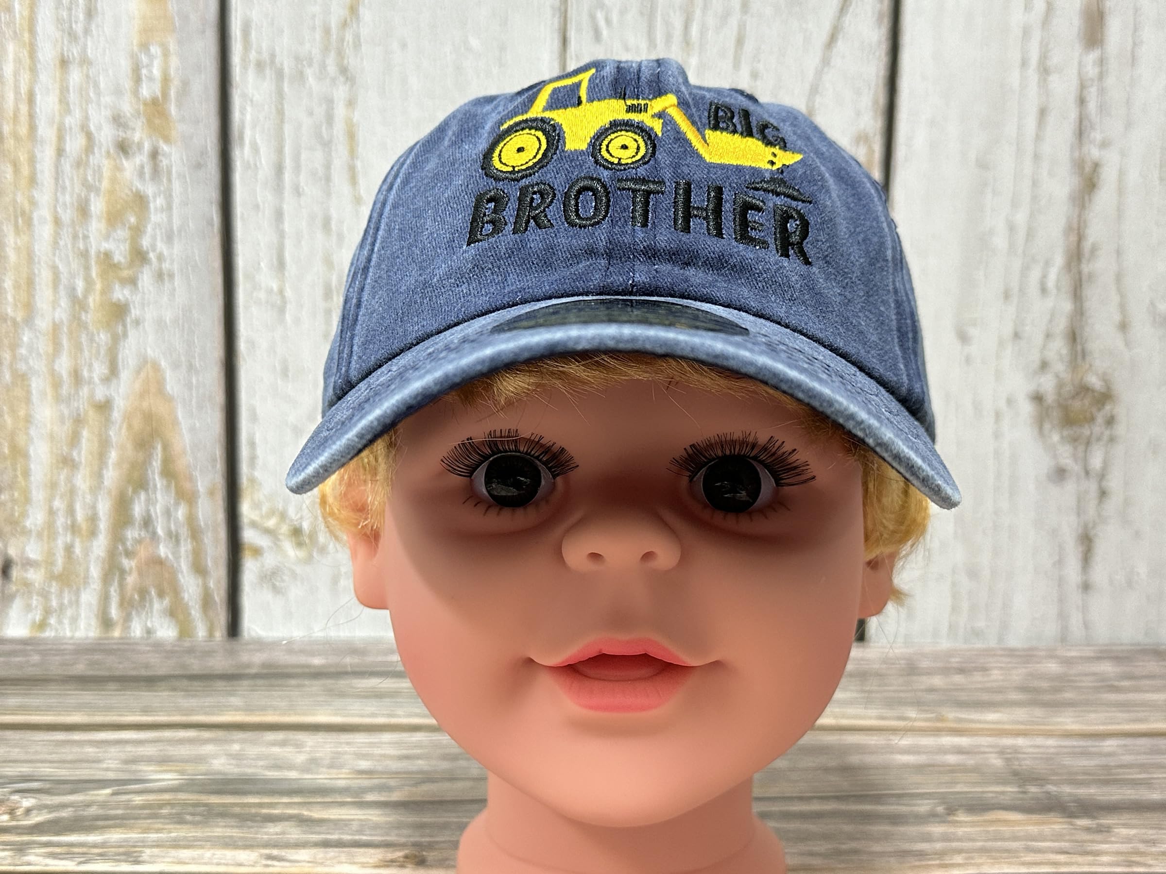 Embroidered Baseball Caps for Kids - Stylish & Comfortable for Outdoor Play