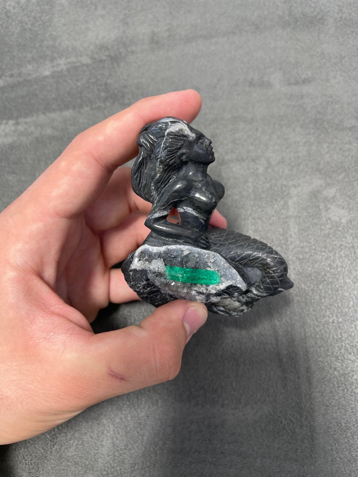 Colombian Emerald Mermaid Rough Crystal Sculpture - Handcrafted Natural Gemstone Art for Home Decor, Healing & Meditation | Perfect for Spiritual Gifts, Yoga Spaces & Crystal Collections